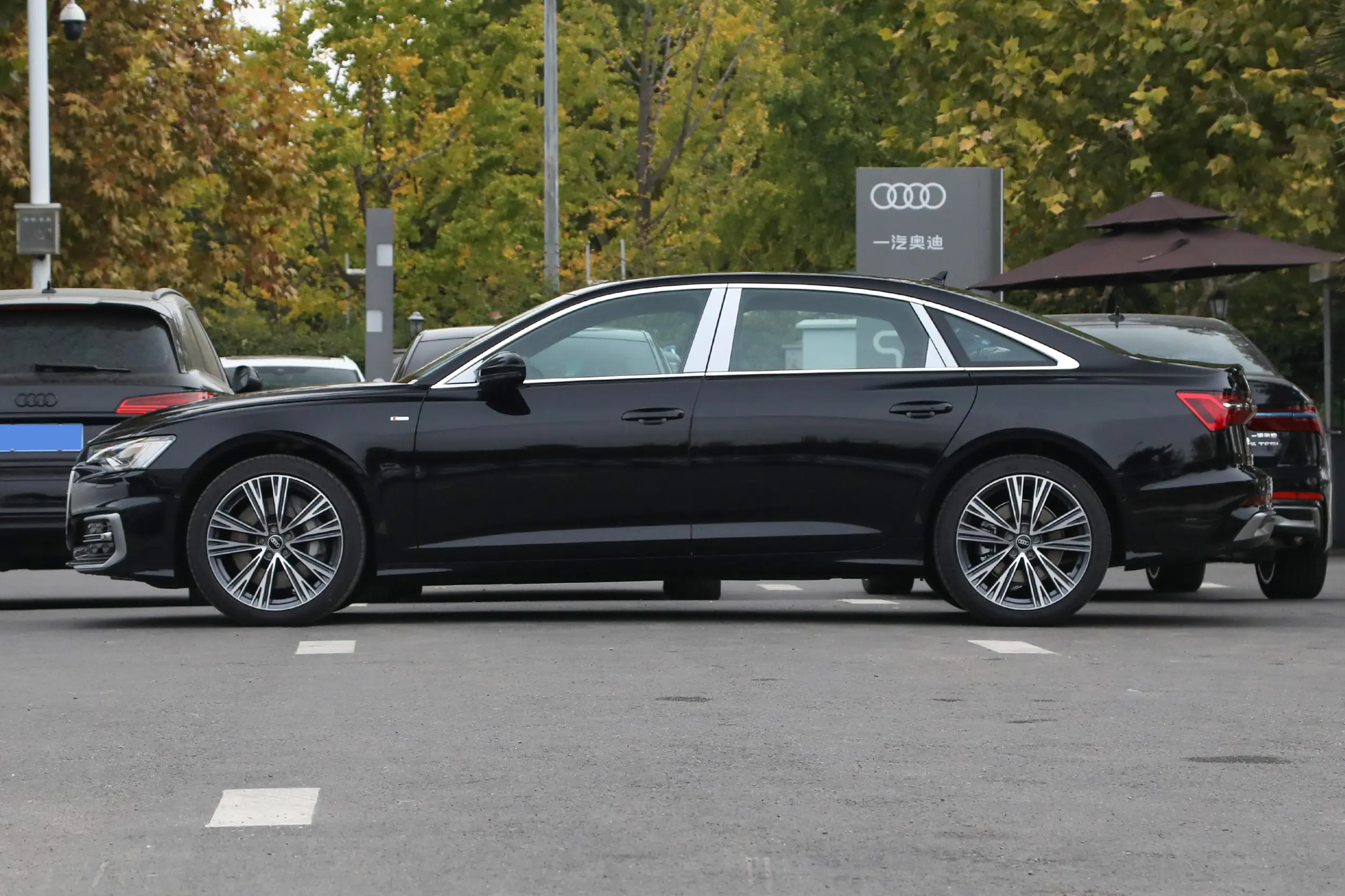 audi a6l 2024 внешний вид-3