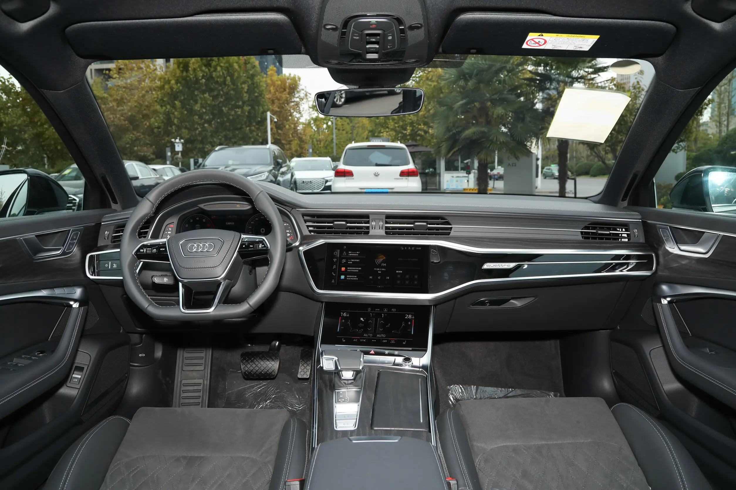 audi a6l 2024 interior-1
