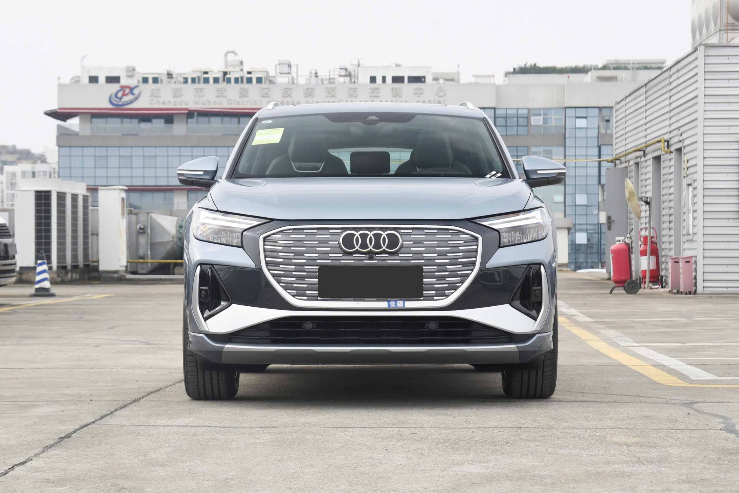 audi q4 e-tron 2024 внешний вид-2