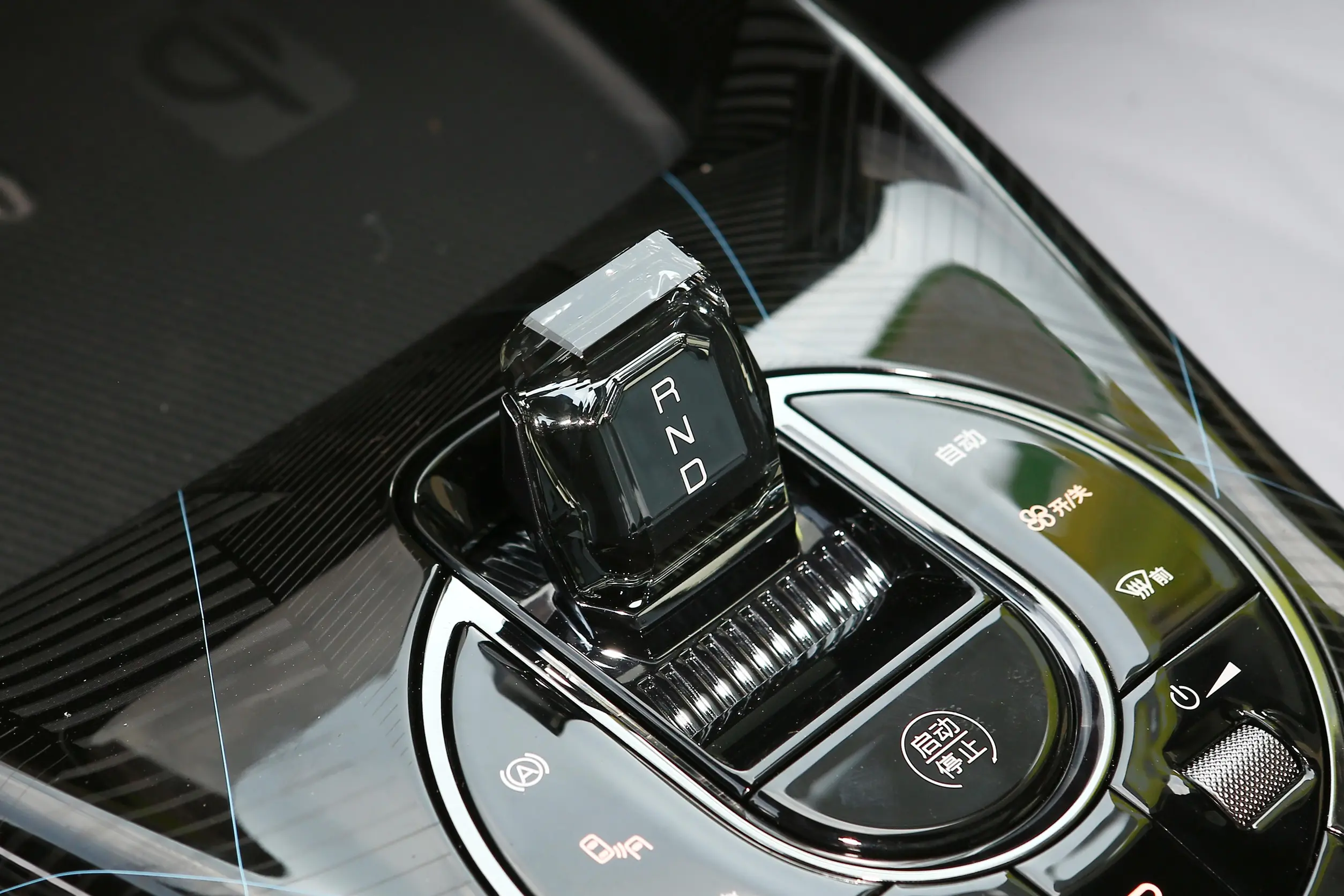 byd seal 2023 интерьер-3