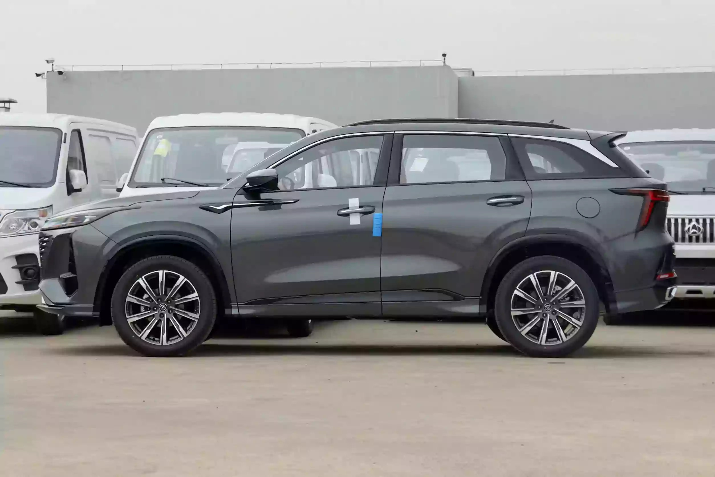 changan cs75 plus 2023 внешний вид-3