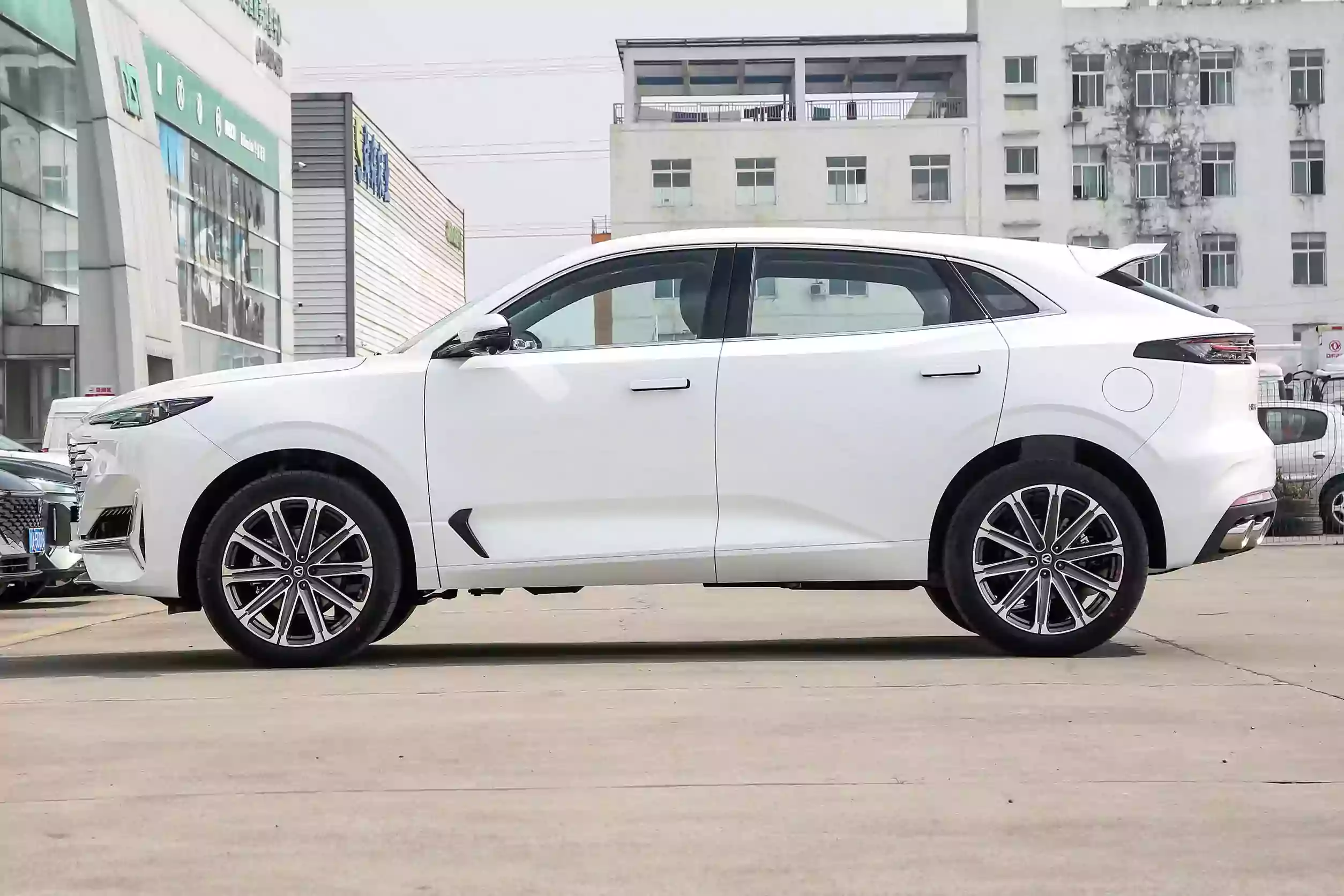changan uni-k 2024 внешний вид-3