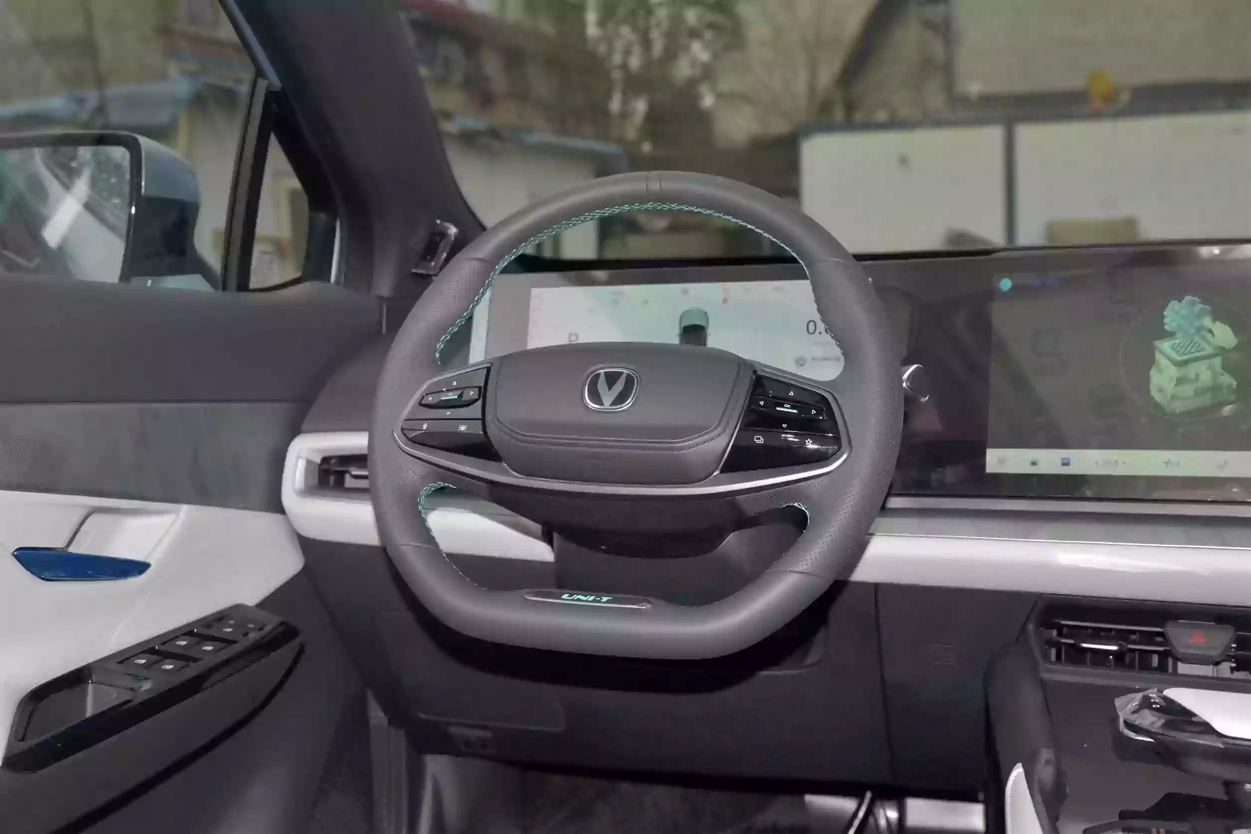 changan uni-t 2023 интерьер-2
