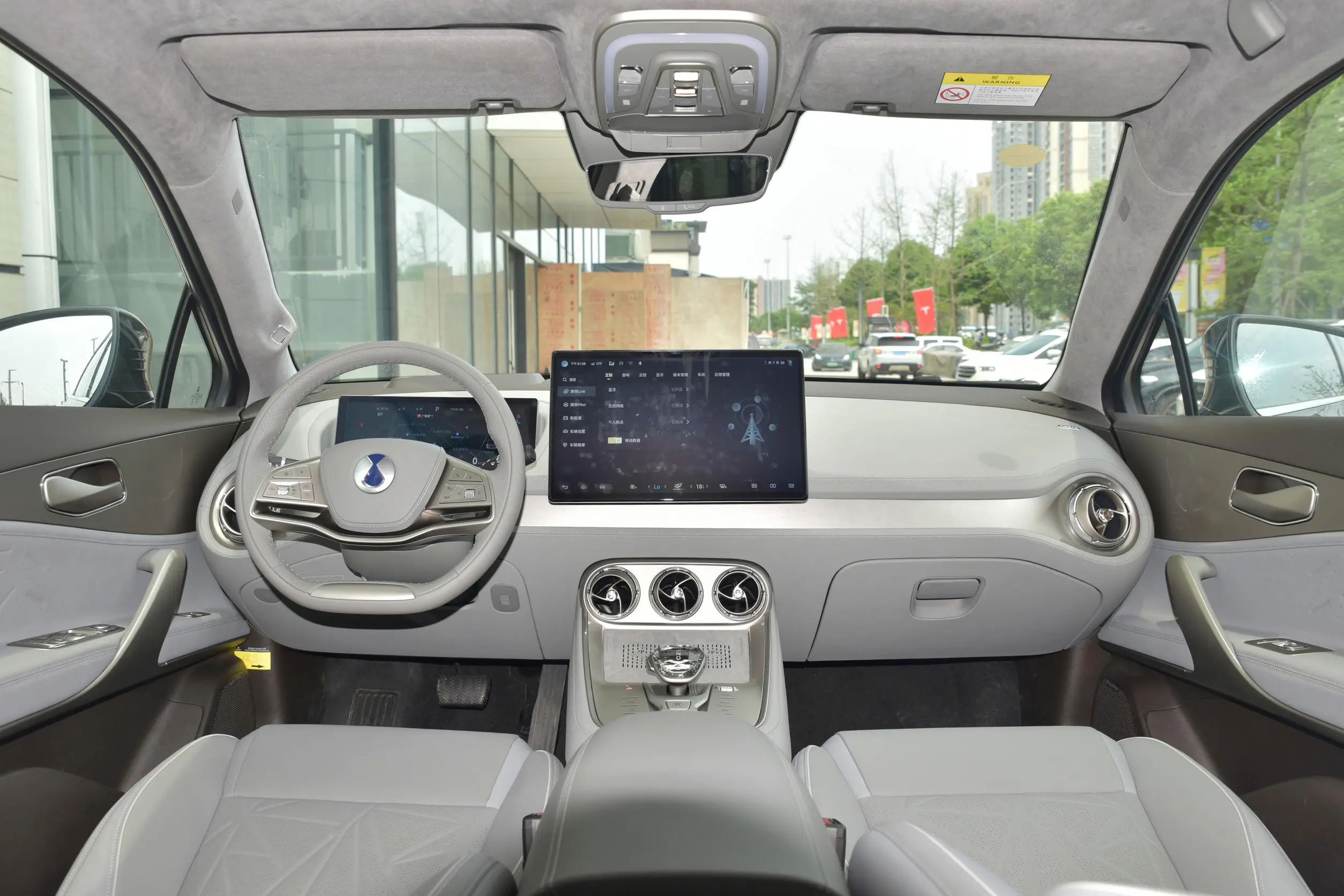 denza n8 dm 2023 interior-1