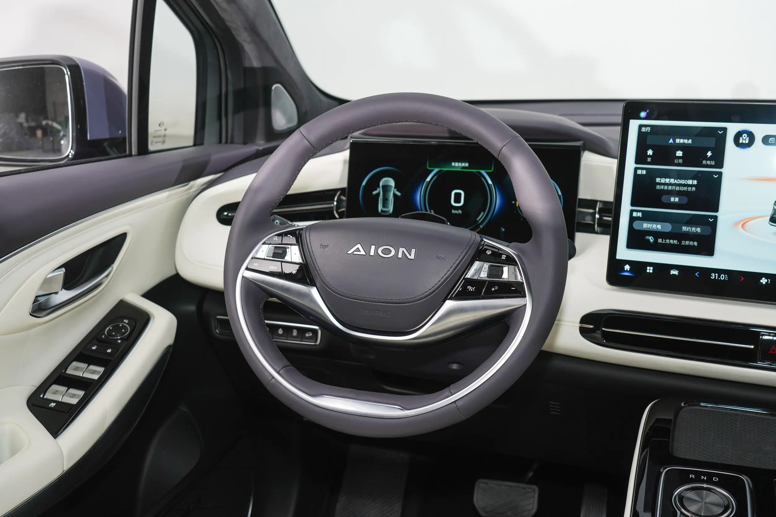 gac aion lx 2022 интерьер-2