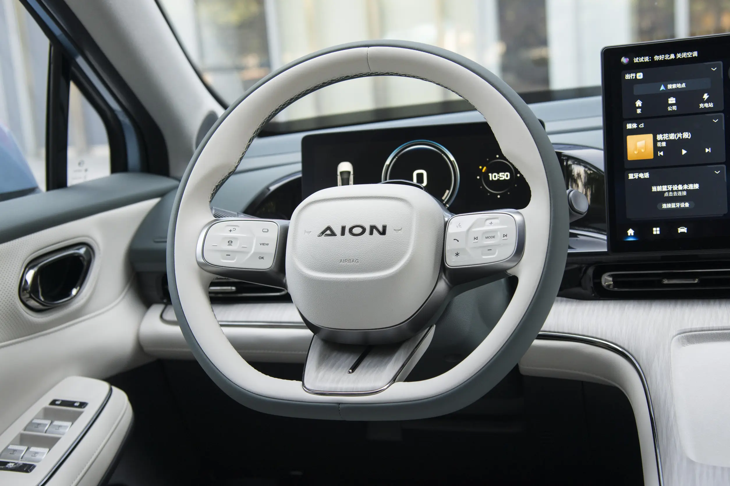 gac aion s 2024 интерьер-2