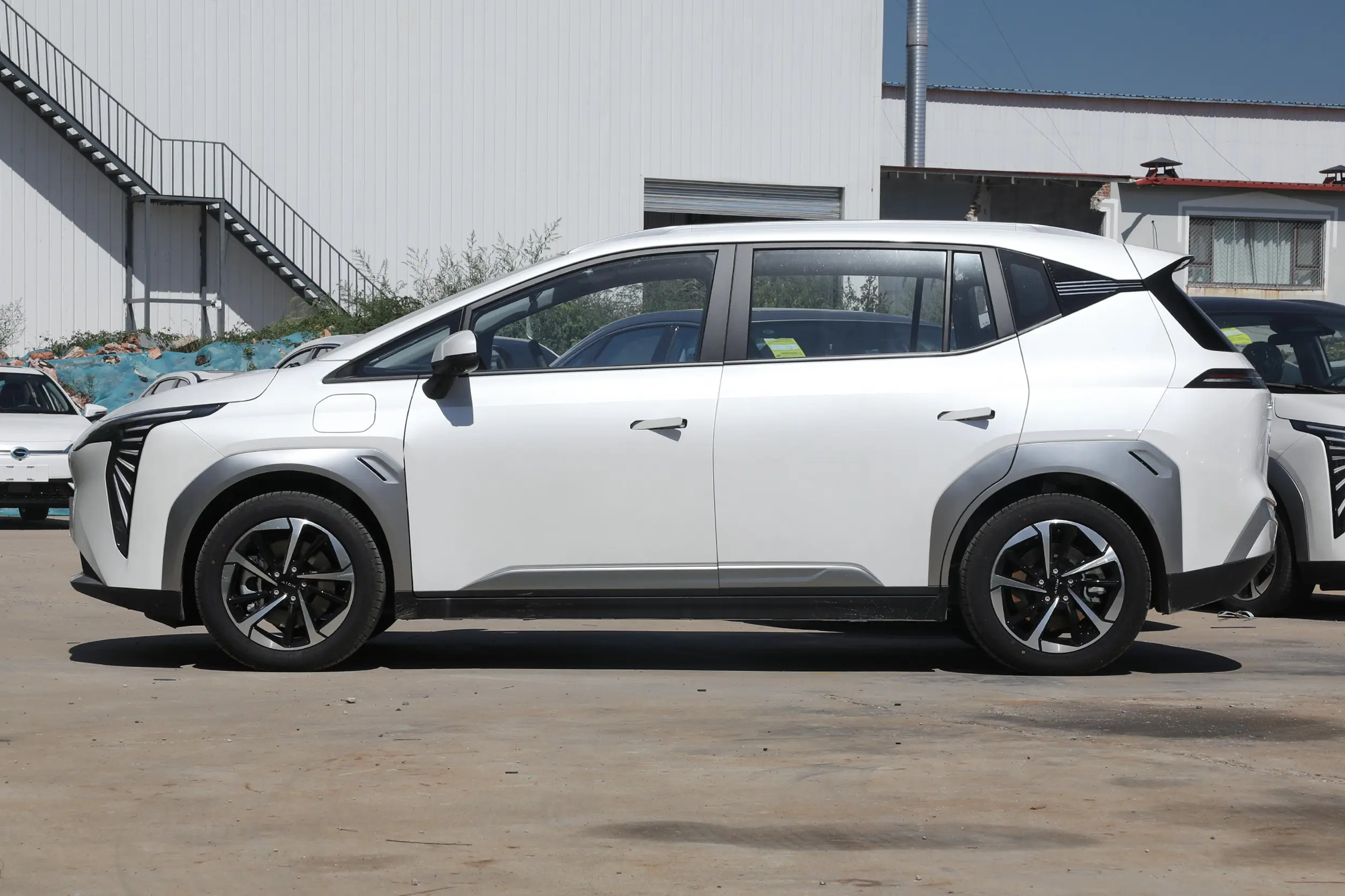 gac aion y 2023 внешний вид-3