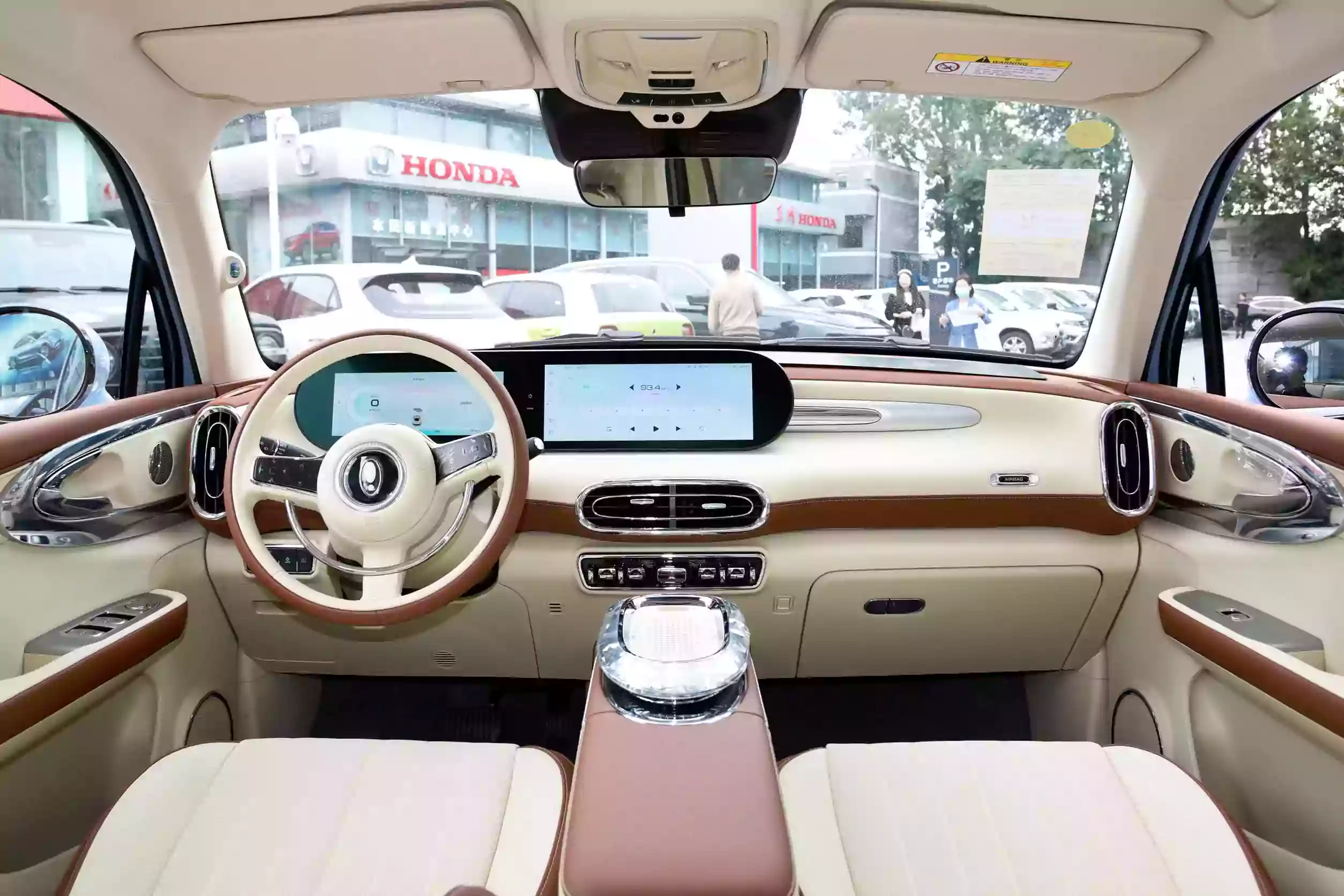 gwm ora ballet cat 2023 interior-1