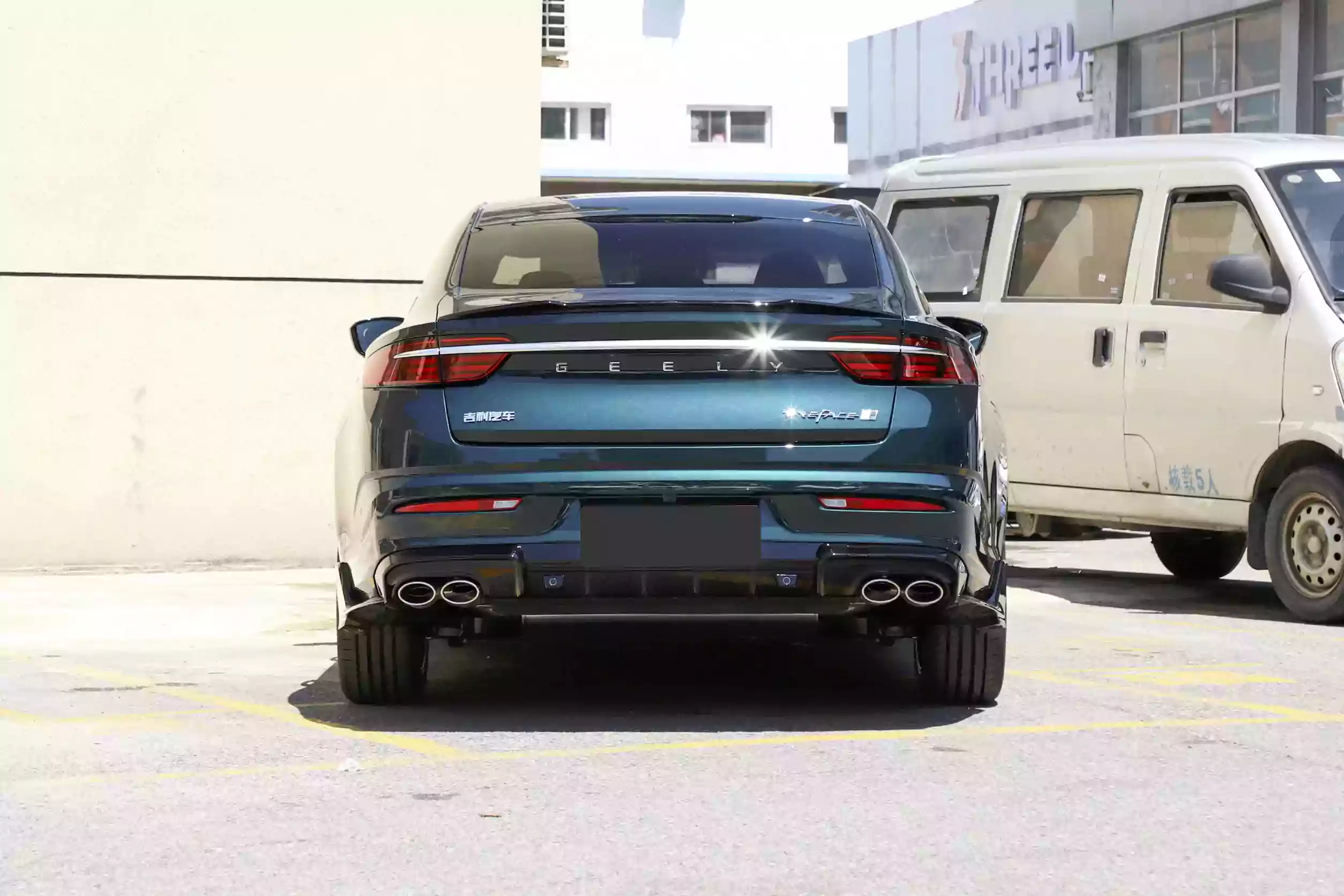 geely protace 2023 внешний вид-4