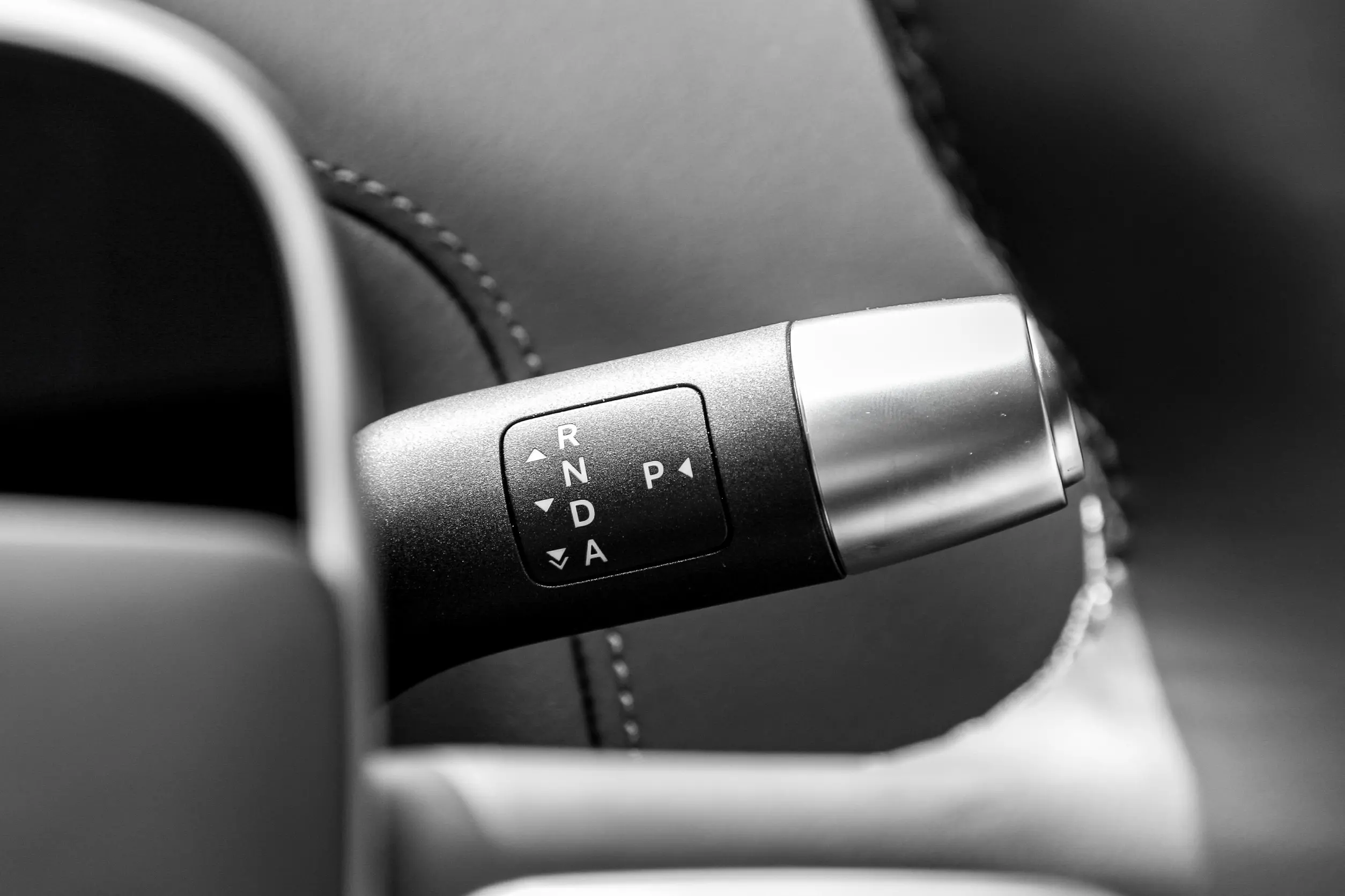 li auto l8 2023 интерьер-3