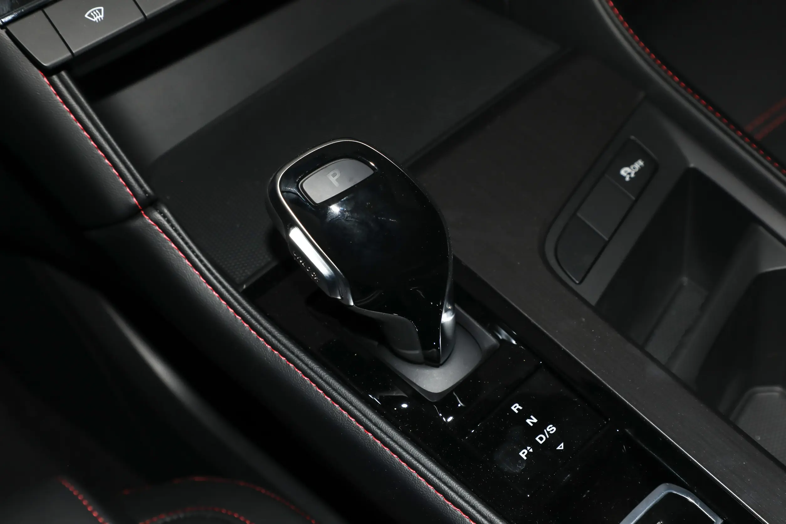 mg mg6 2023 интерьер-3