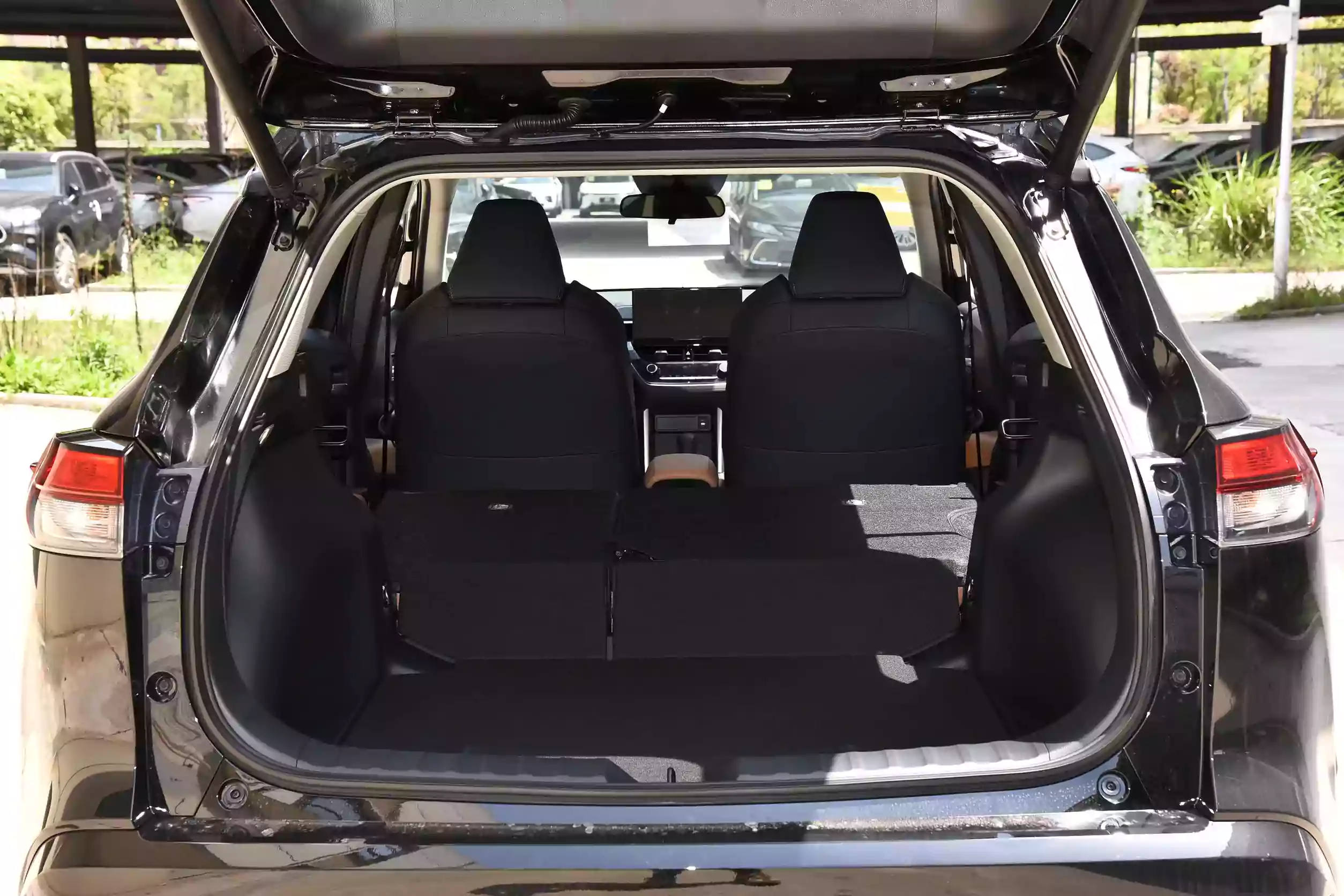 toyota frontlander 2023 space-4