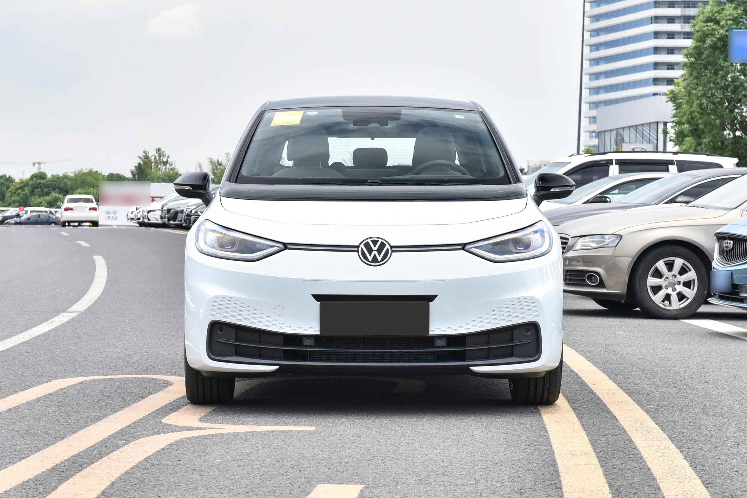 volkswagen id.3 2023 внешний вид-2
