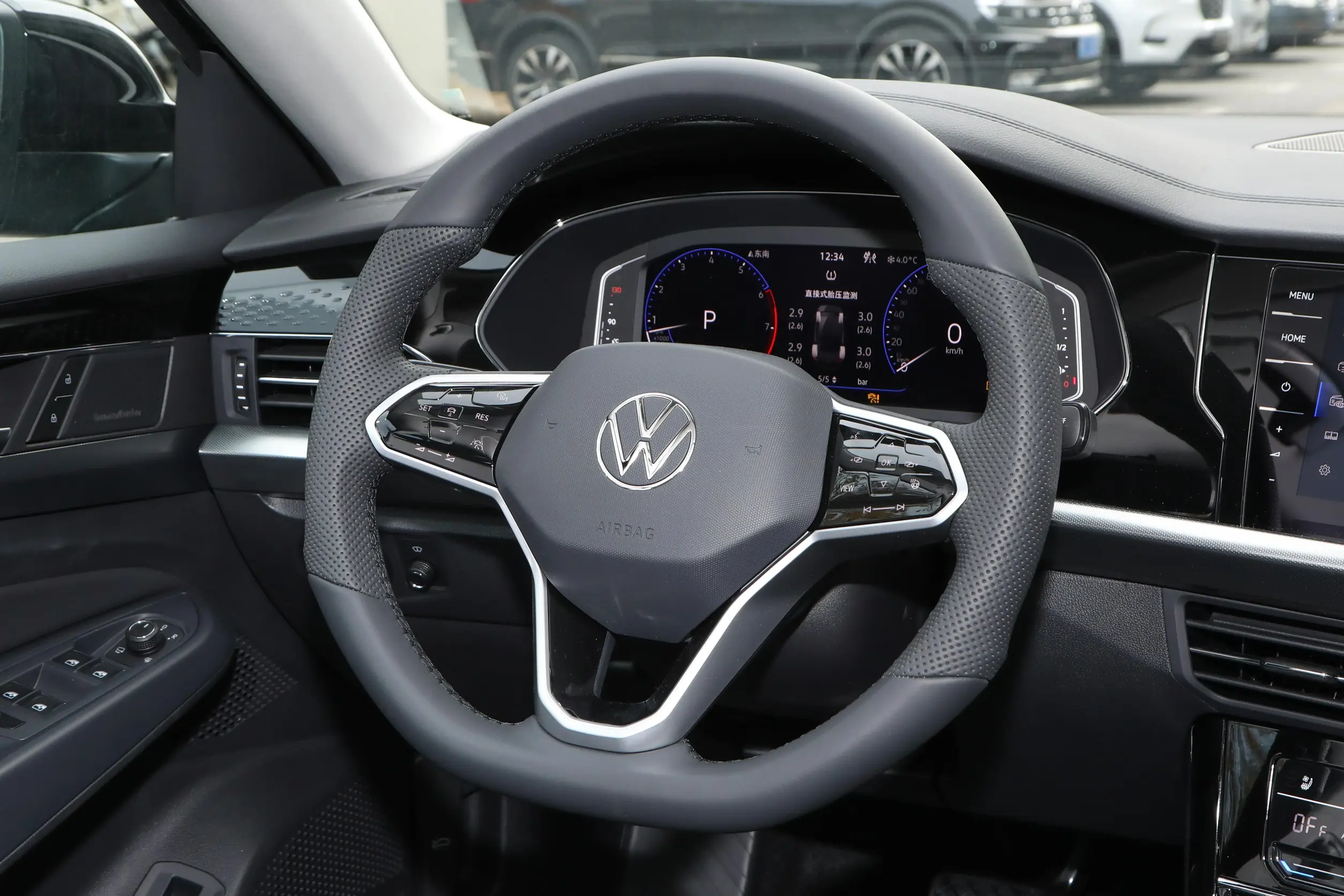 volkswagen passat 2024 интерьер-2