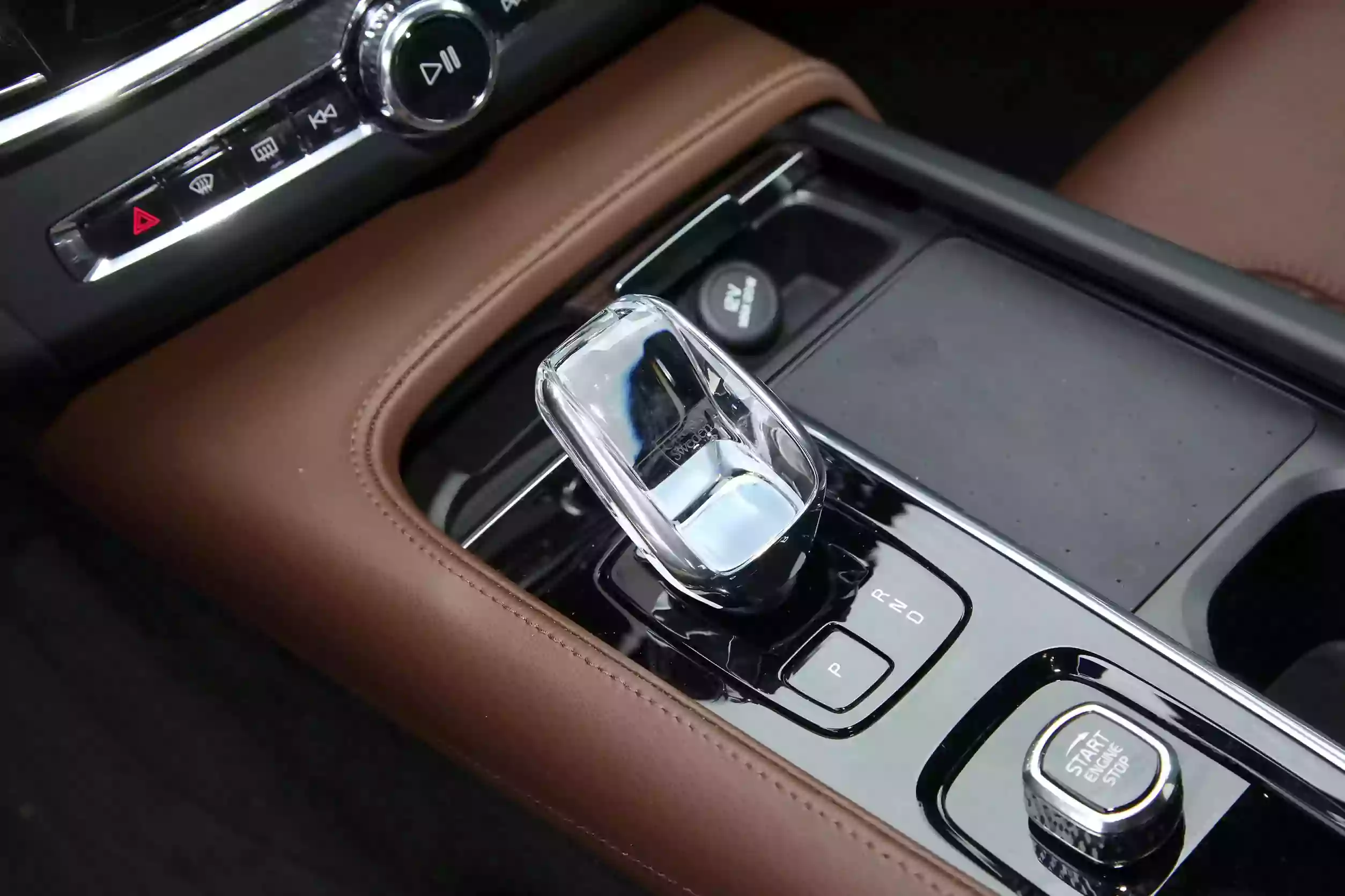 volvo s90 2024 интерьер-3
