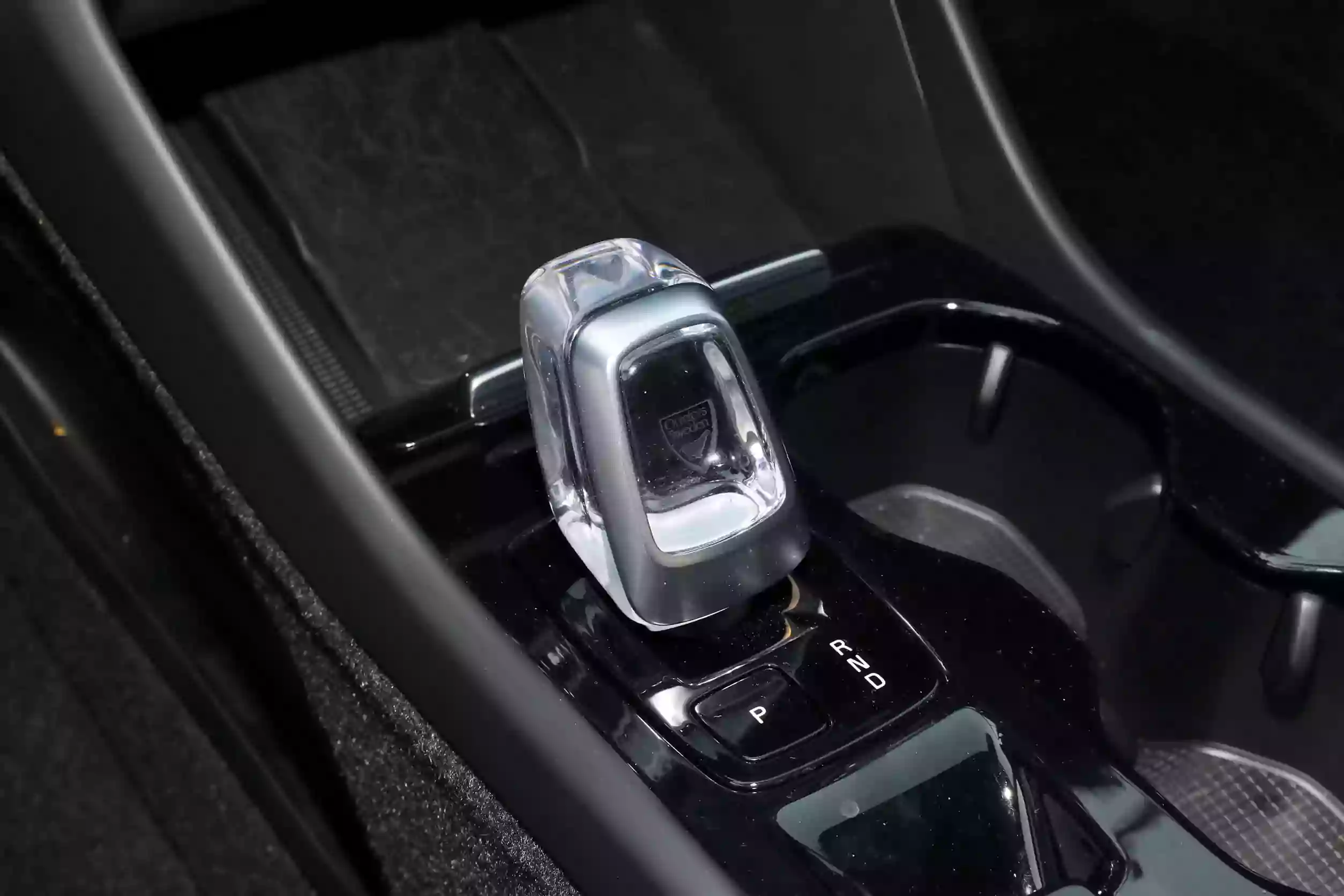 volvo xc40 2024 интерьер-3