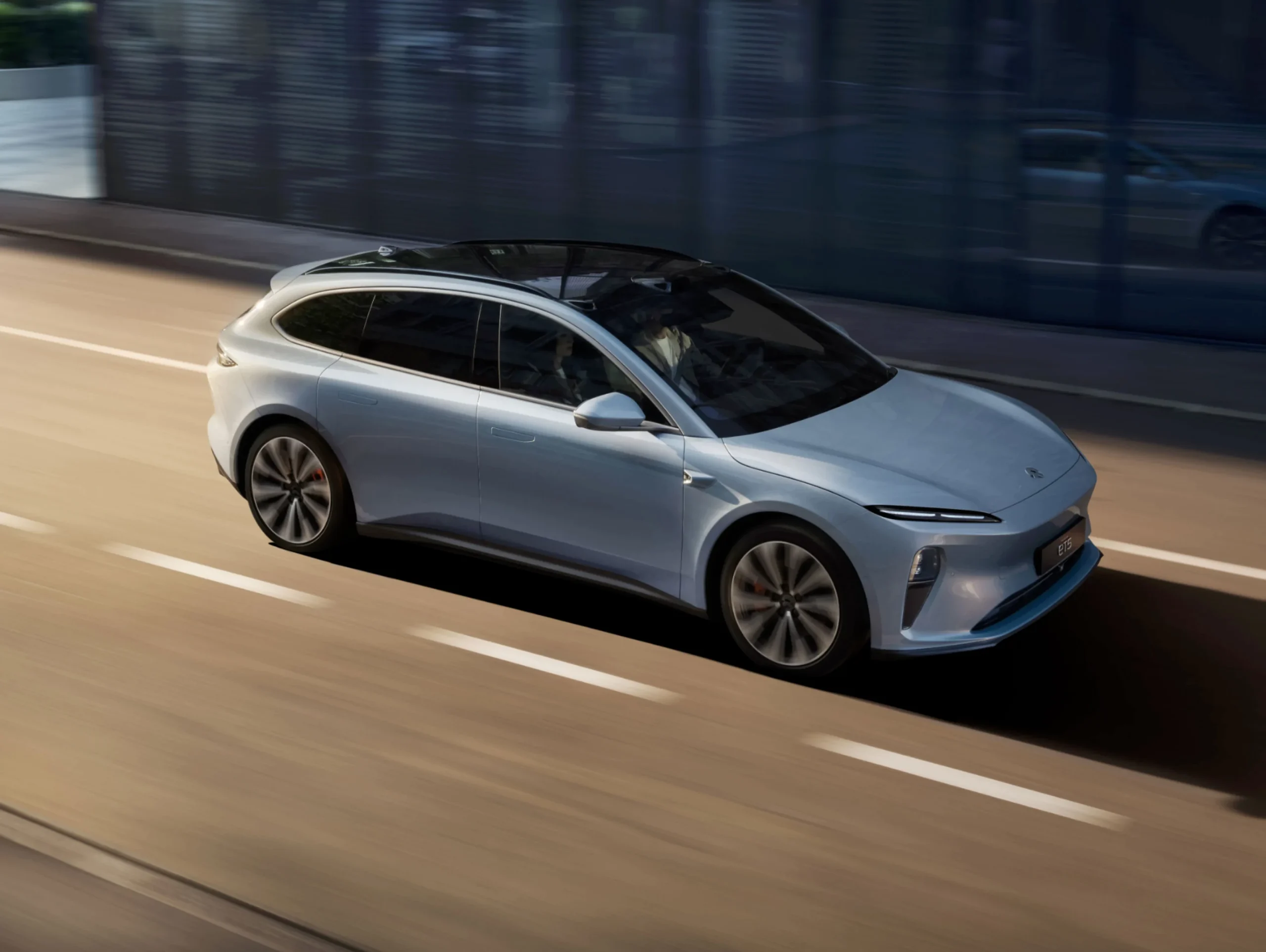 Nio Et5t Sleek внешний вид