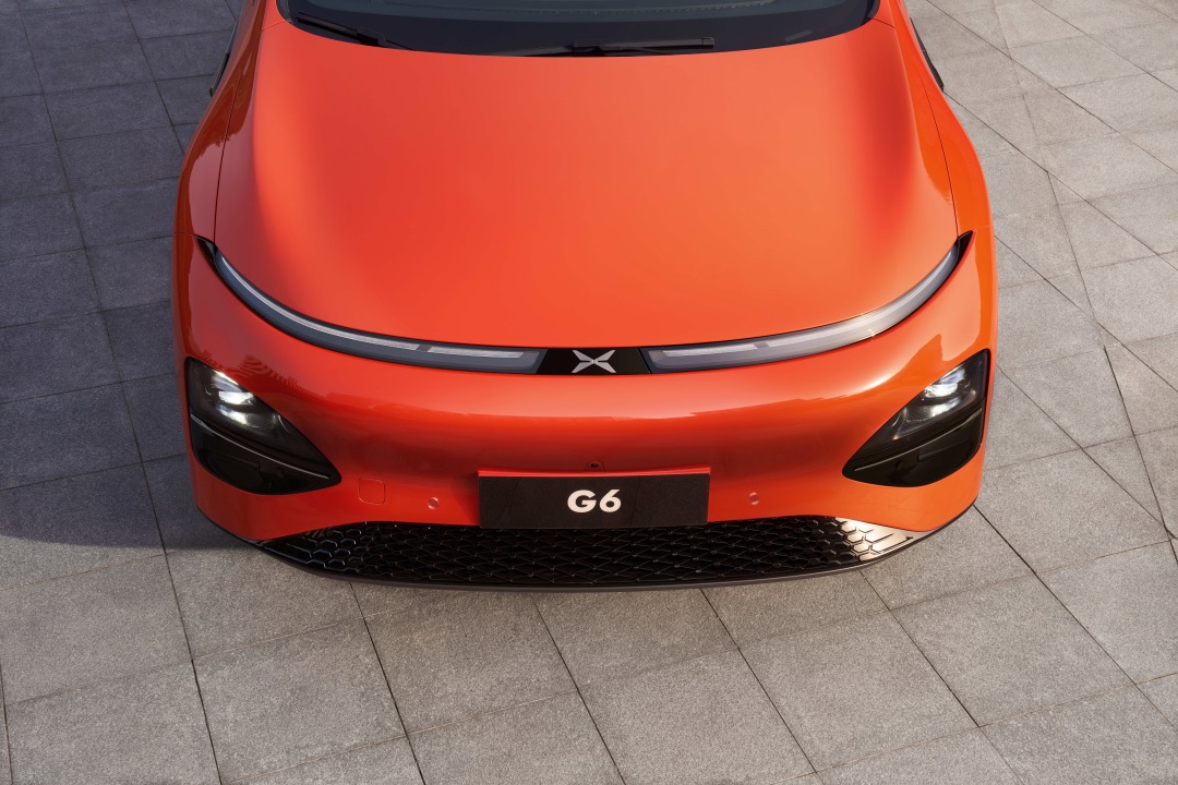 Передняя часть Xpeng G6