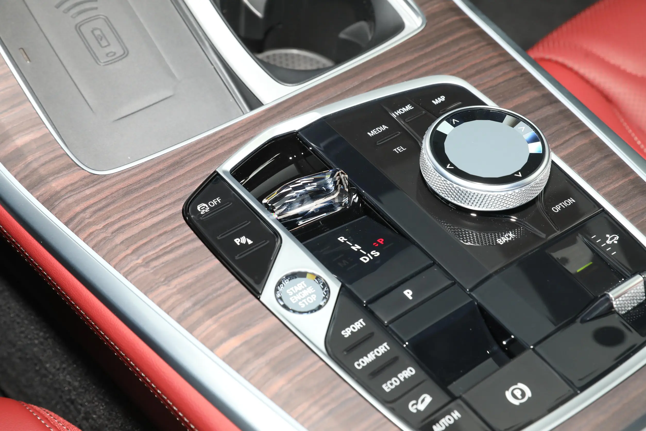 bmw x5 2023 интерьер-3