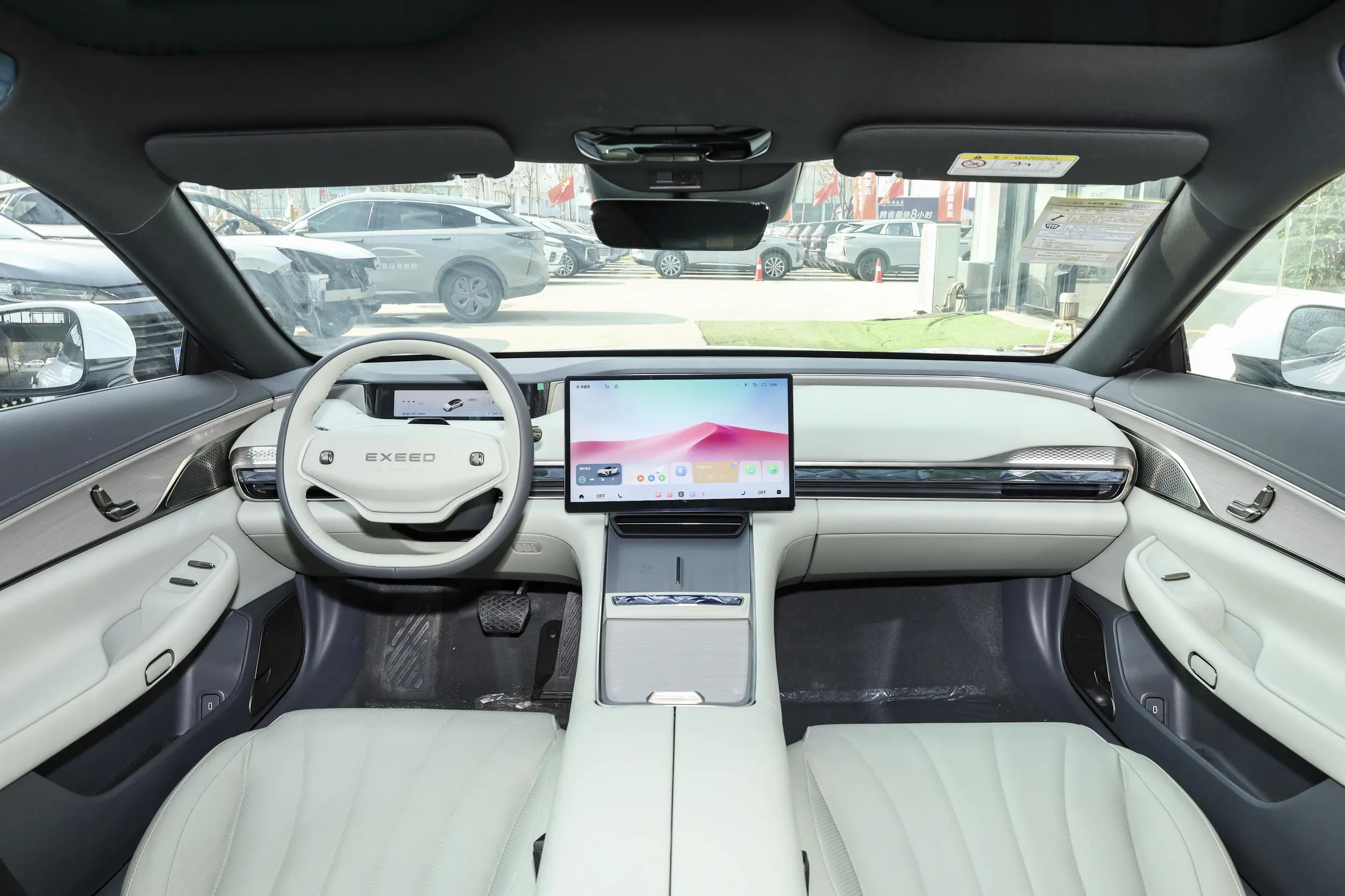 exeed sterra es 2024 interior-1