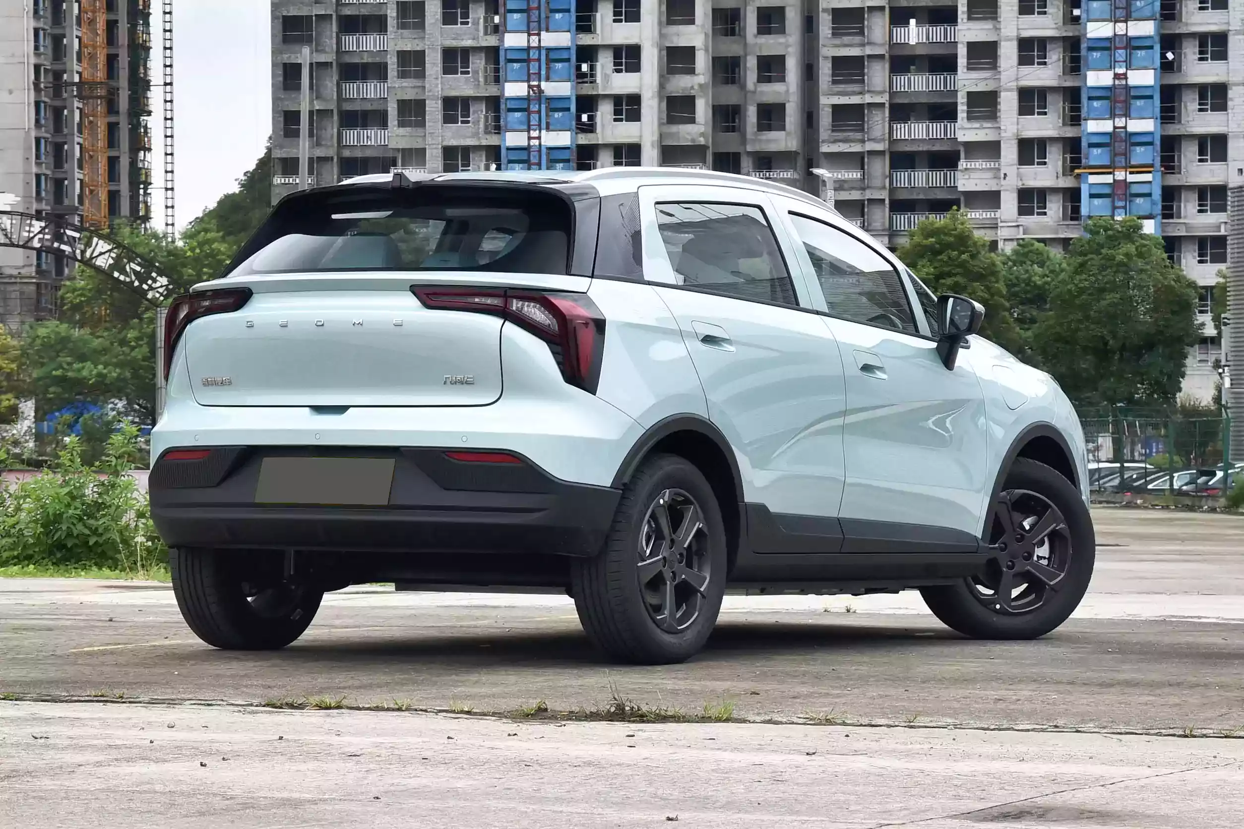 geely geometry e firefly 2024 внешний вид-4