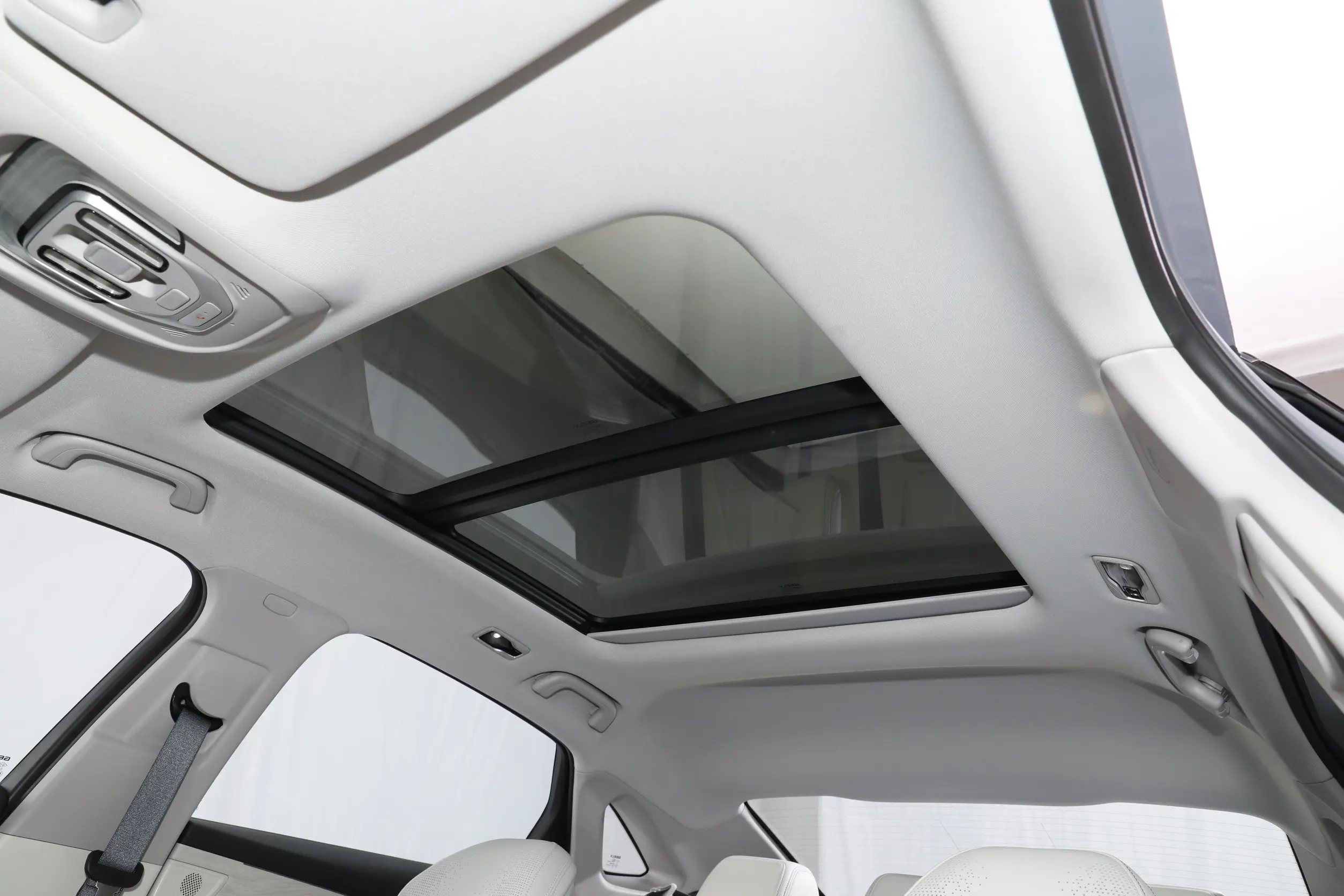 geely protace l 2024 space-3