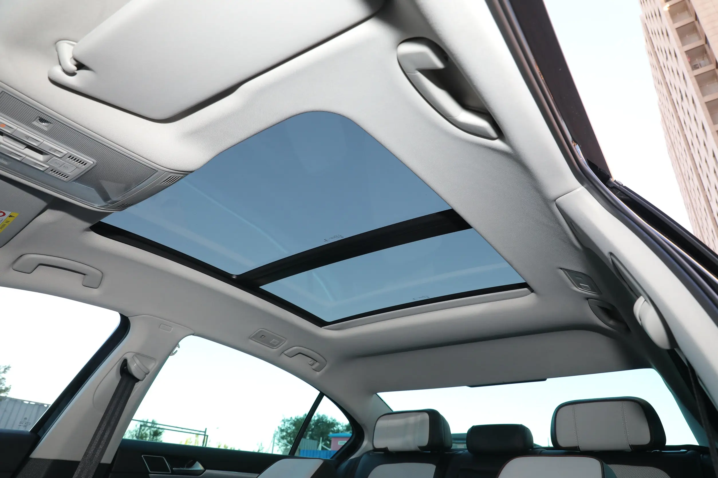 volkswagen magotan 2023 space-3
