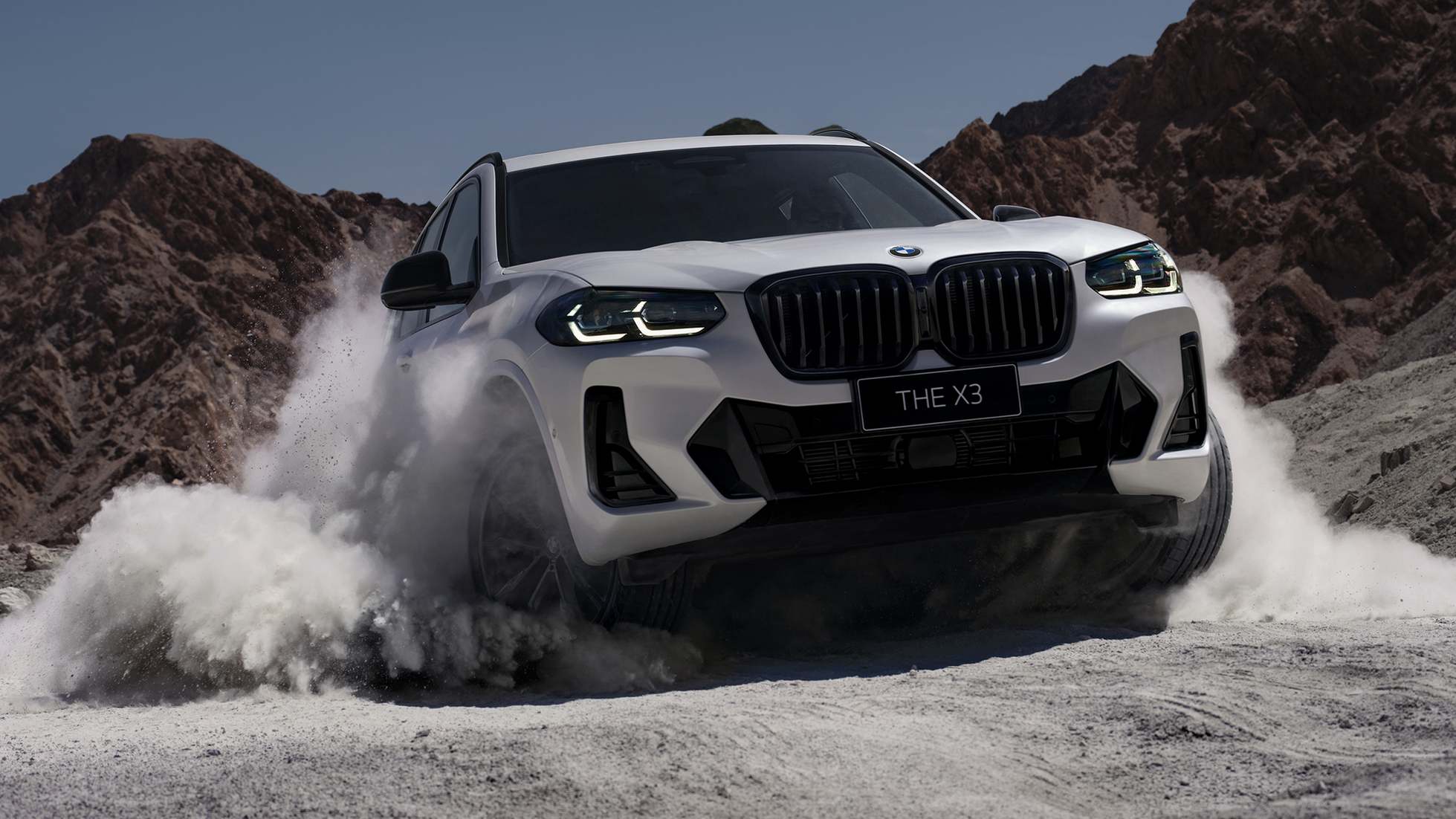 BMW X3 Официальная картина