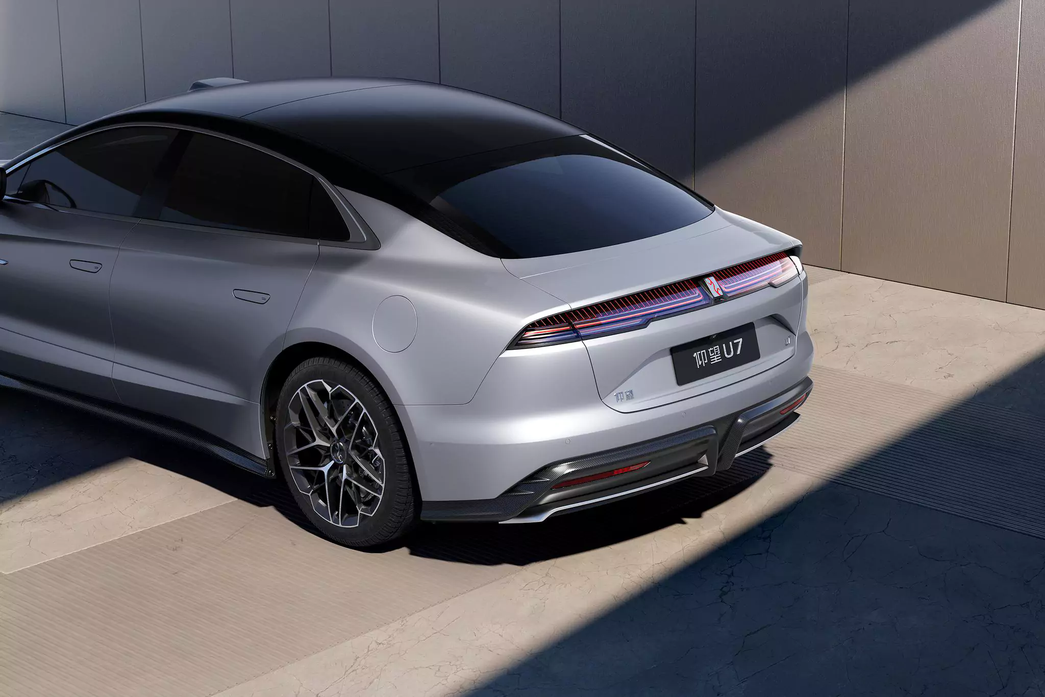 Byd Yangwang U7 задний крупный план