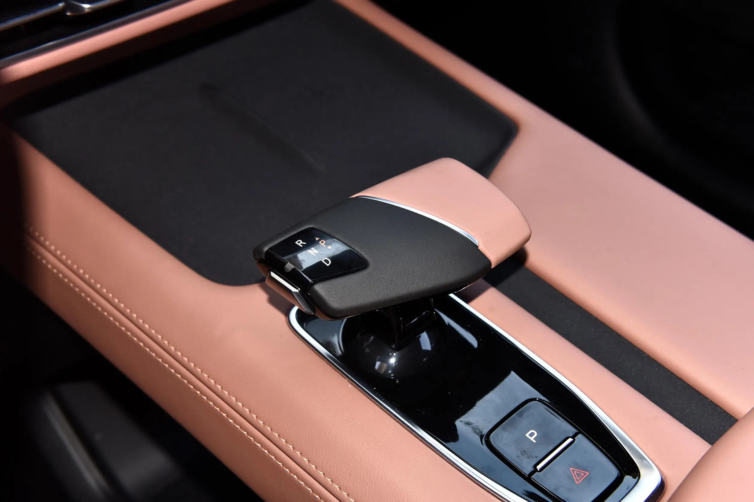 changan uni-z 2024 interior-3