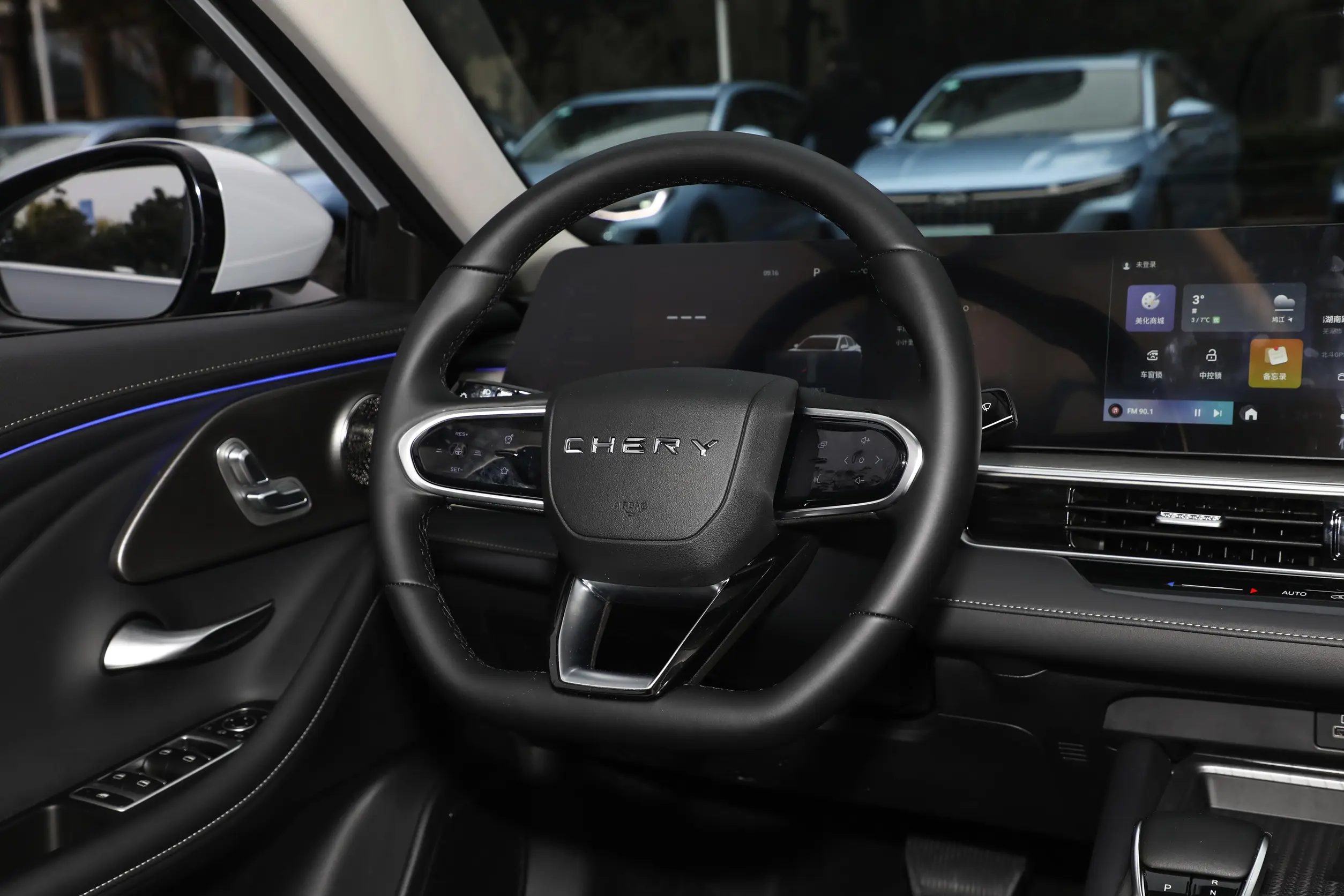 chery fengyun a8 2024 интерьер-2