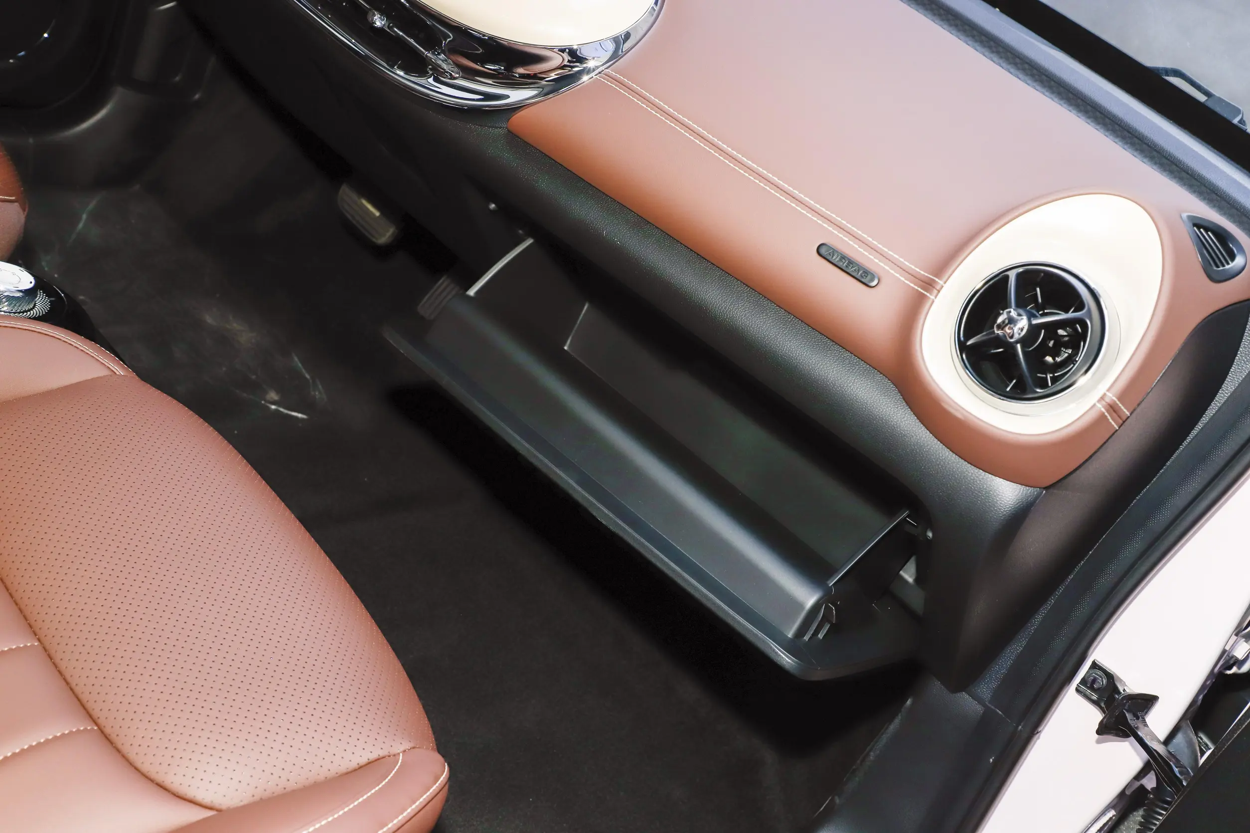 wuling bingo 2023 interior-4