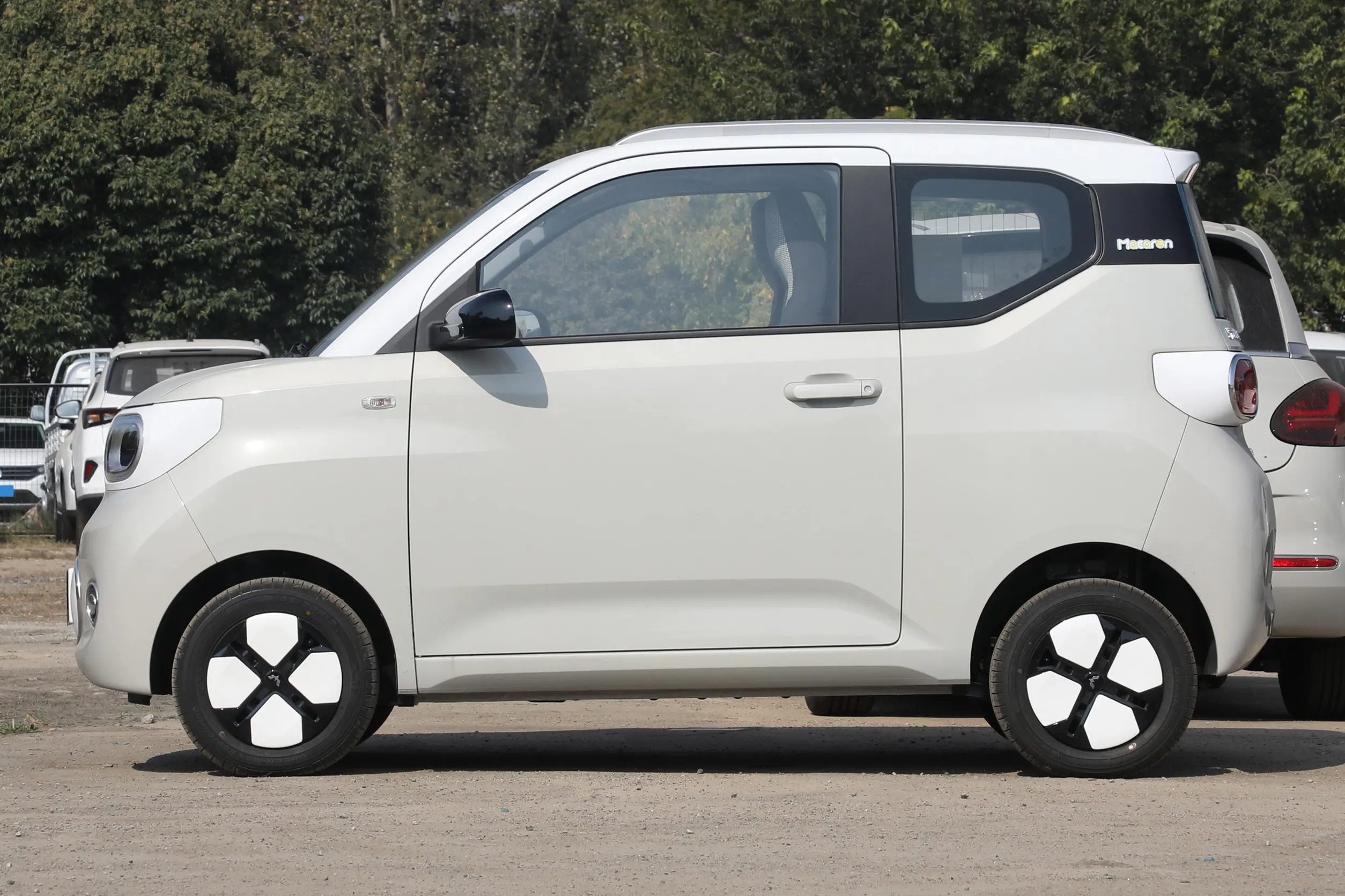 wuling hongguang mini ev 2024 внешний вид-3
