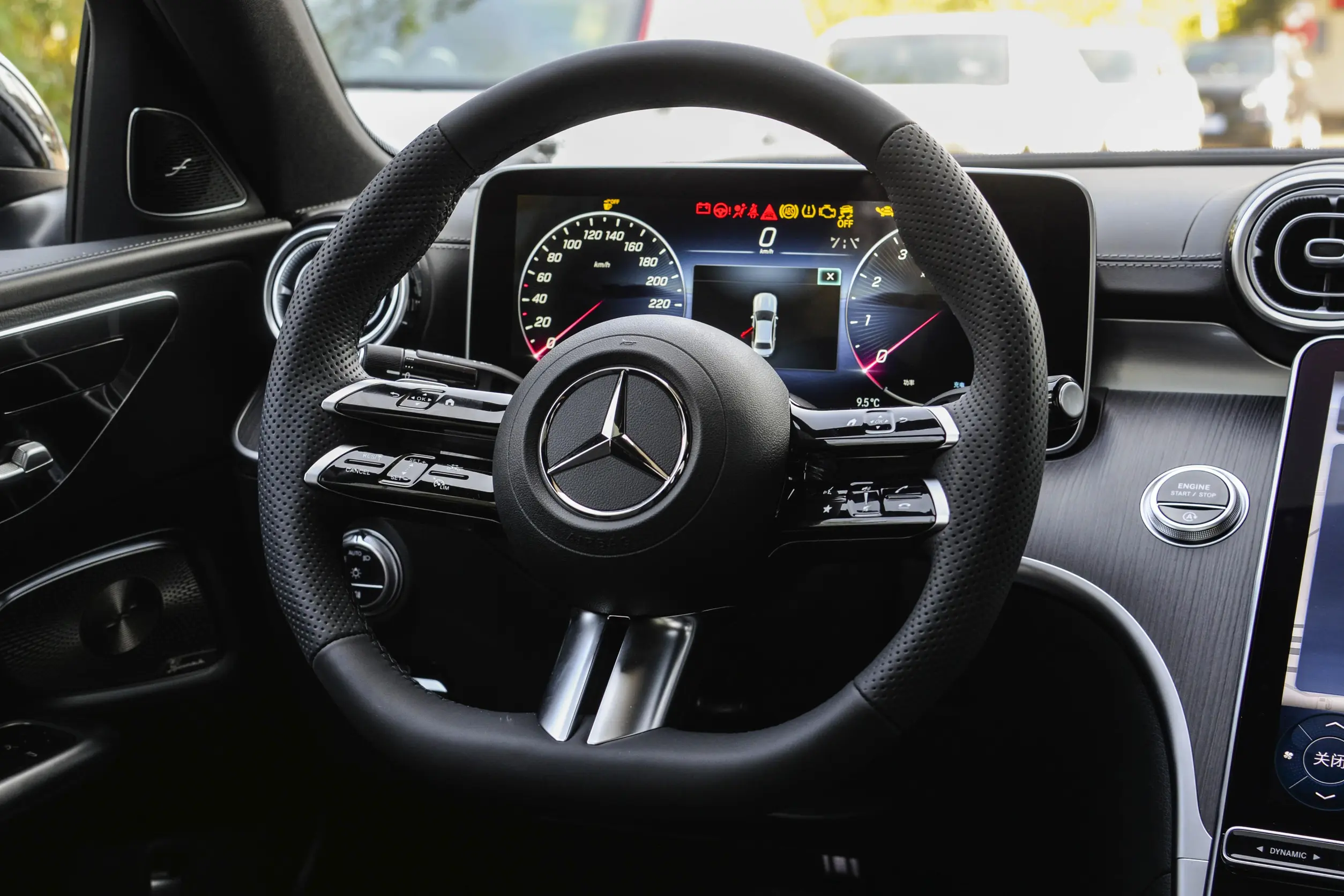 mercedes-benz c 260 l 2024 интерьер-2