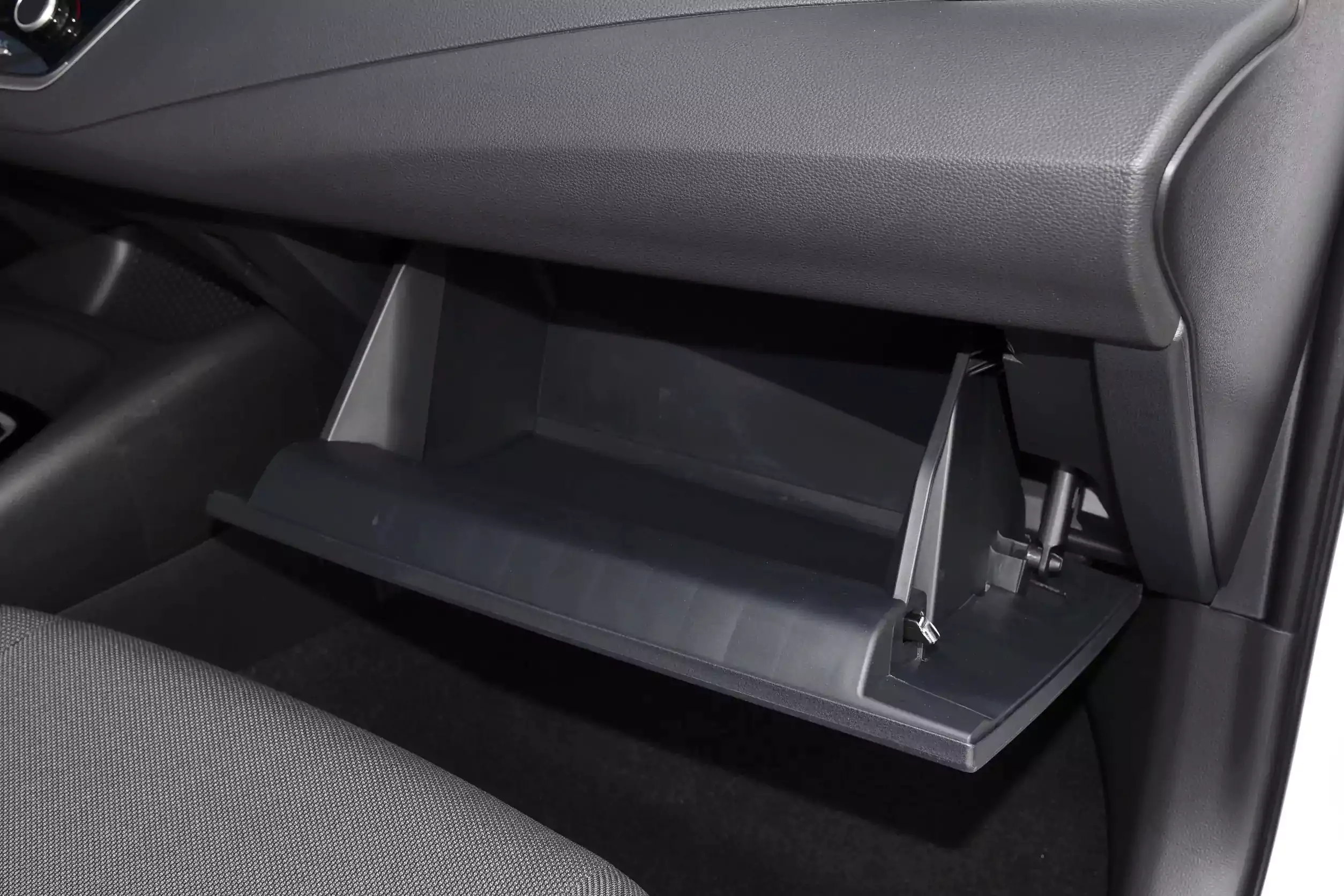 toyota levin 2024 interior-4