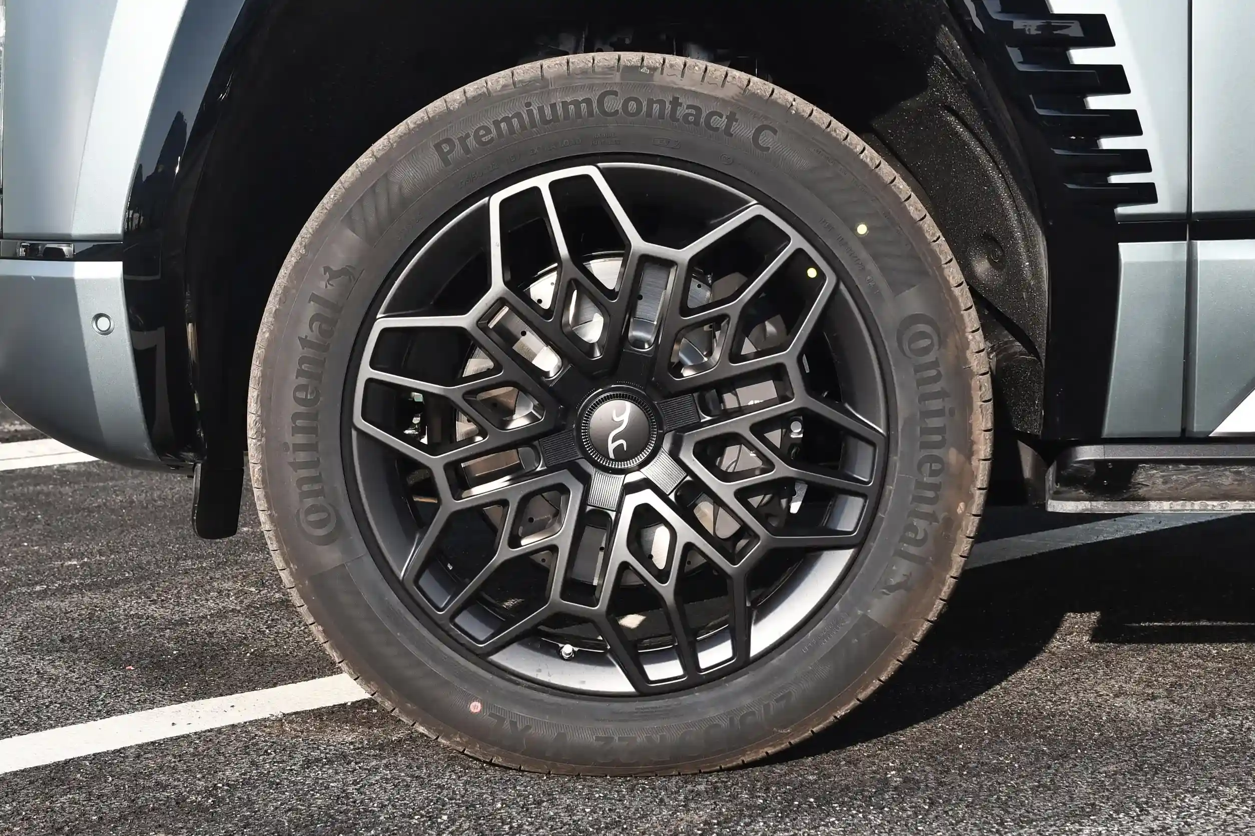Byd Yangwang U8 Picture (14)