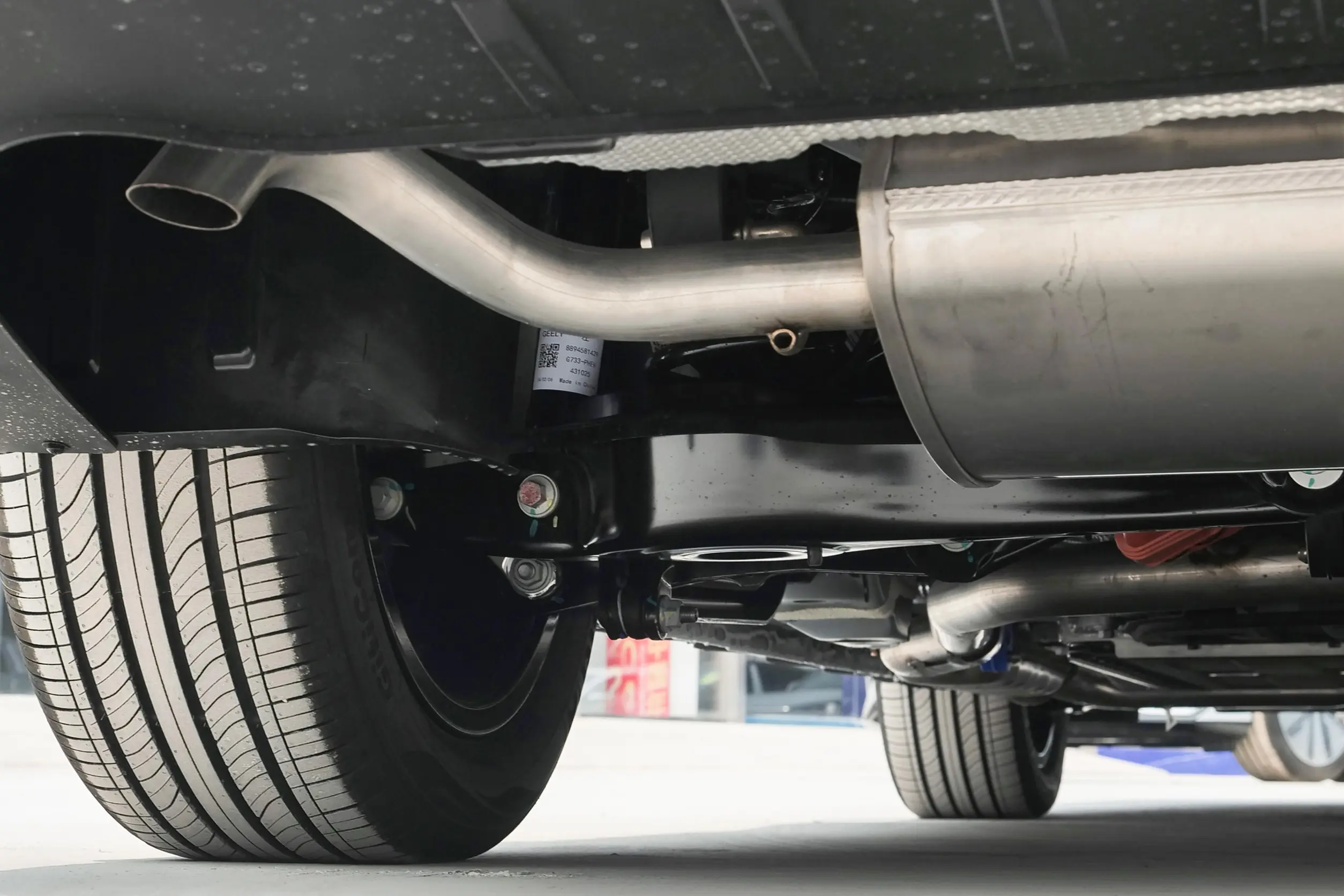 geely galaxy l6 2024 picture-2