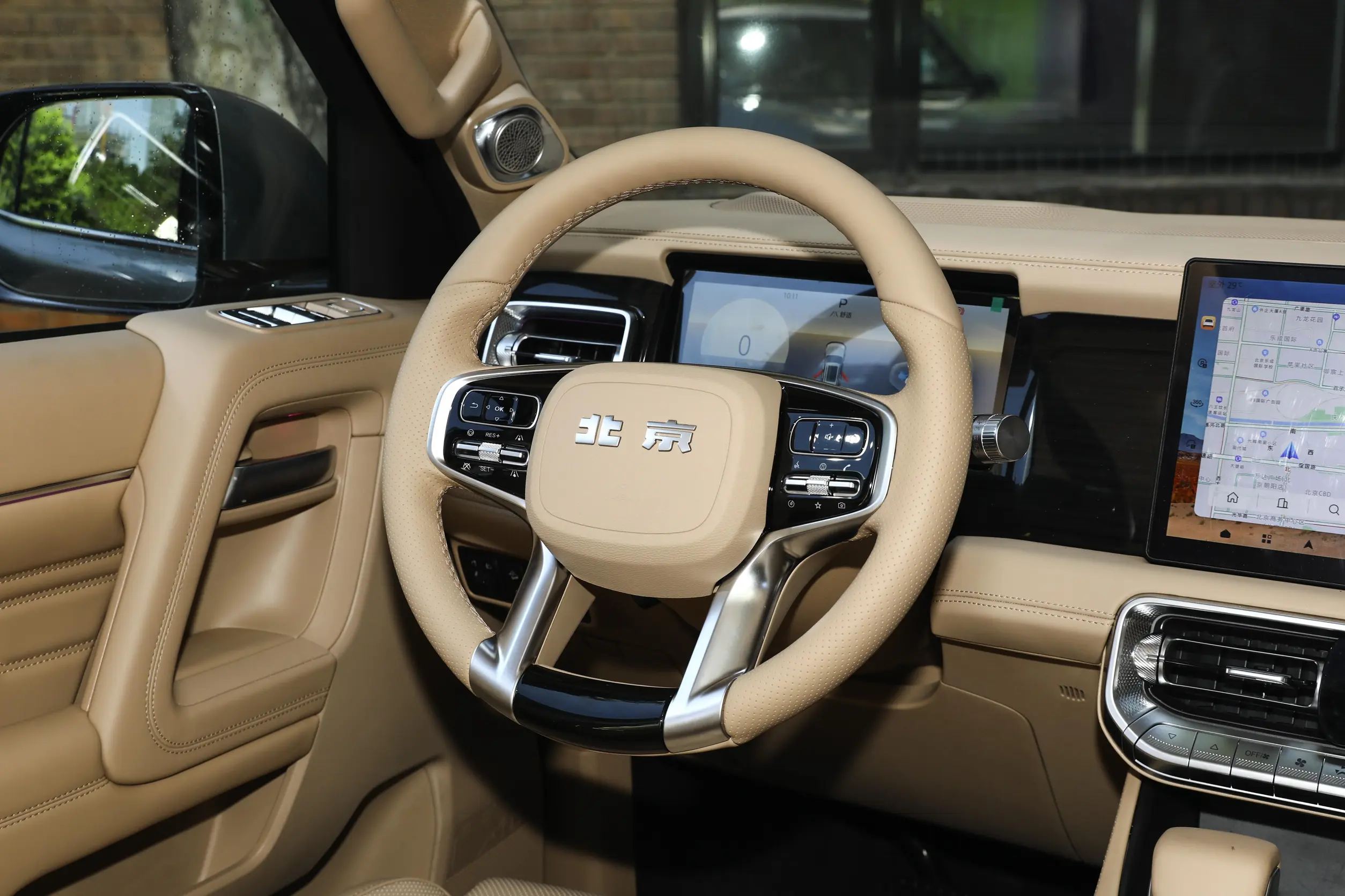 baic bj60 thunder 2024 интерьер-2