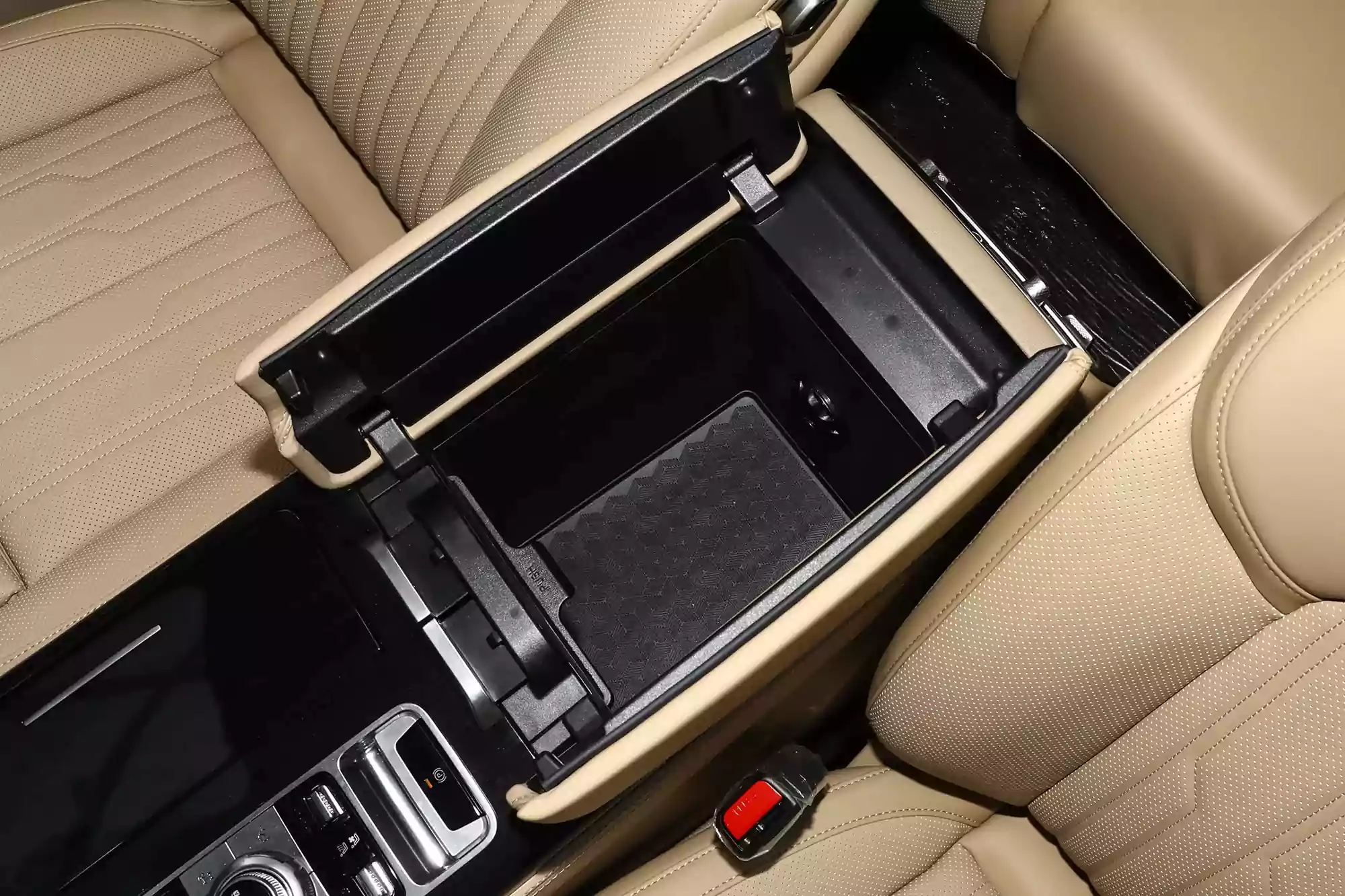 baic bj60 thunder 2024 picture-8