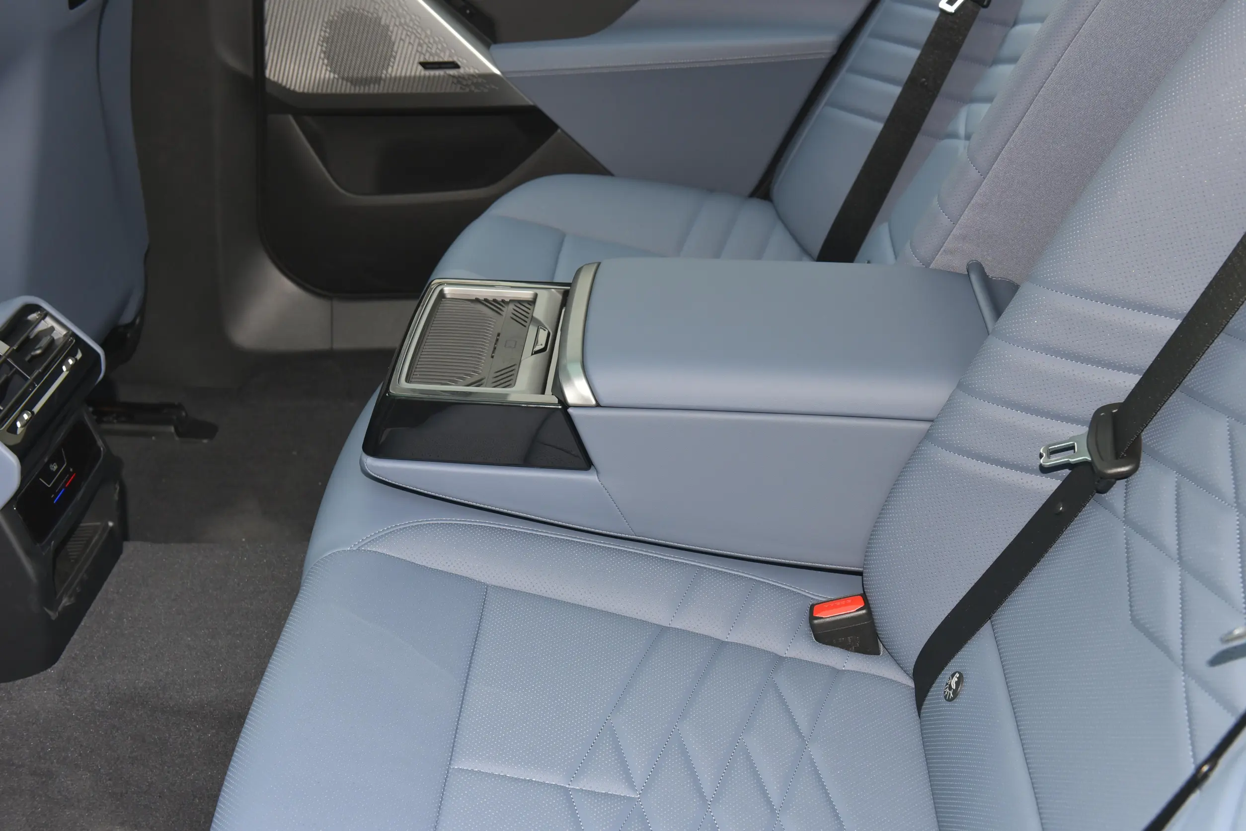 bmw i5 picture (7)