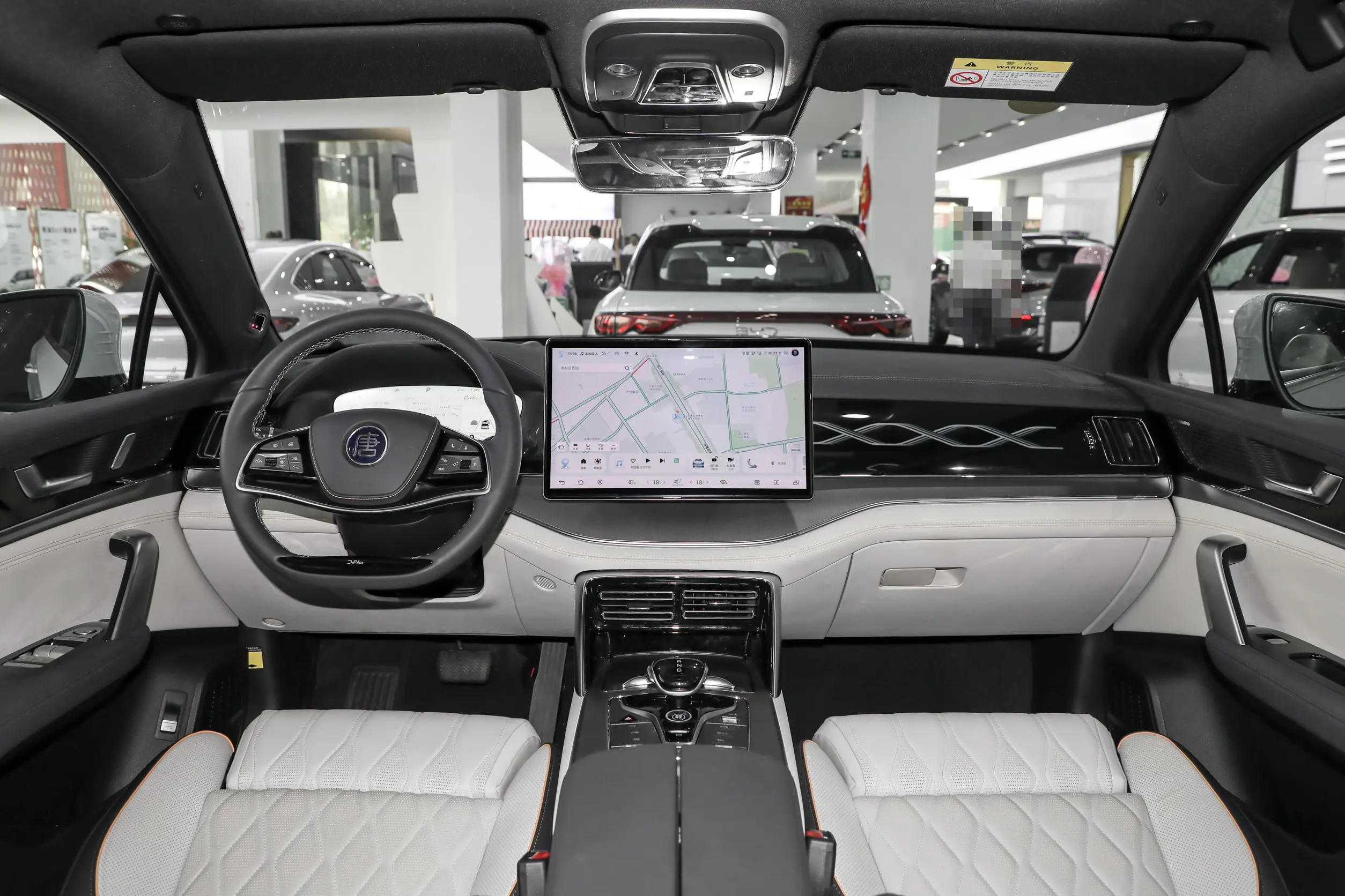 byd tang ev 2024 interior-1