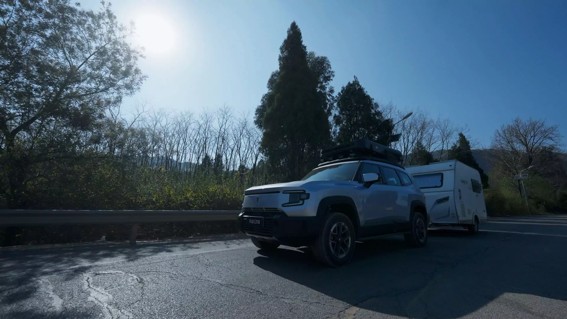 Changan Deepal G318 и трейлер