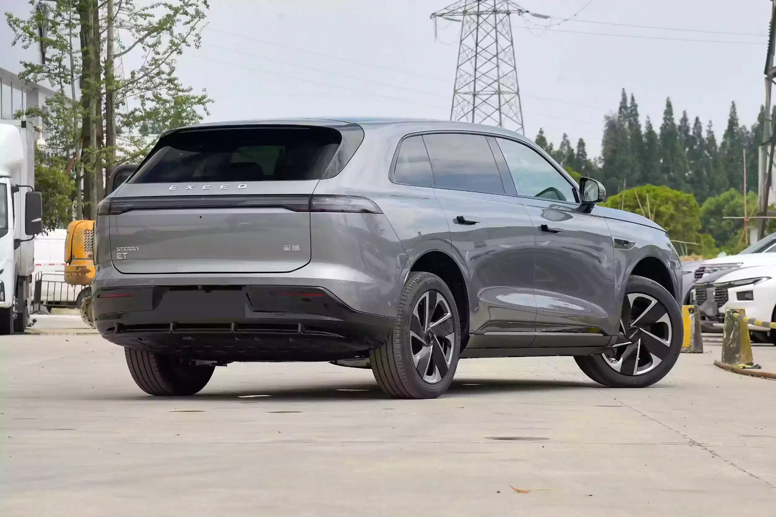 exeed sterra et 2024 внешний вид-4
