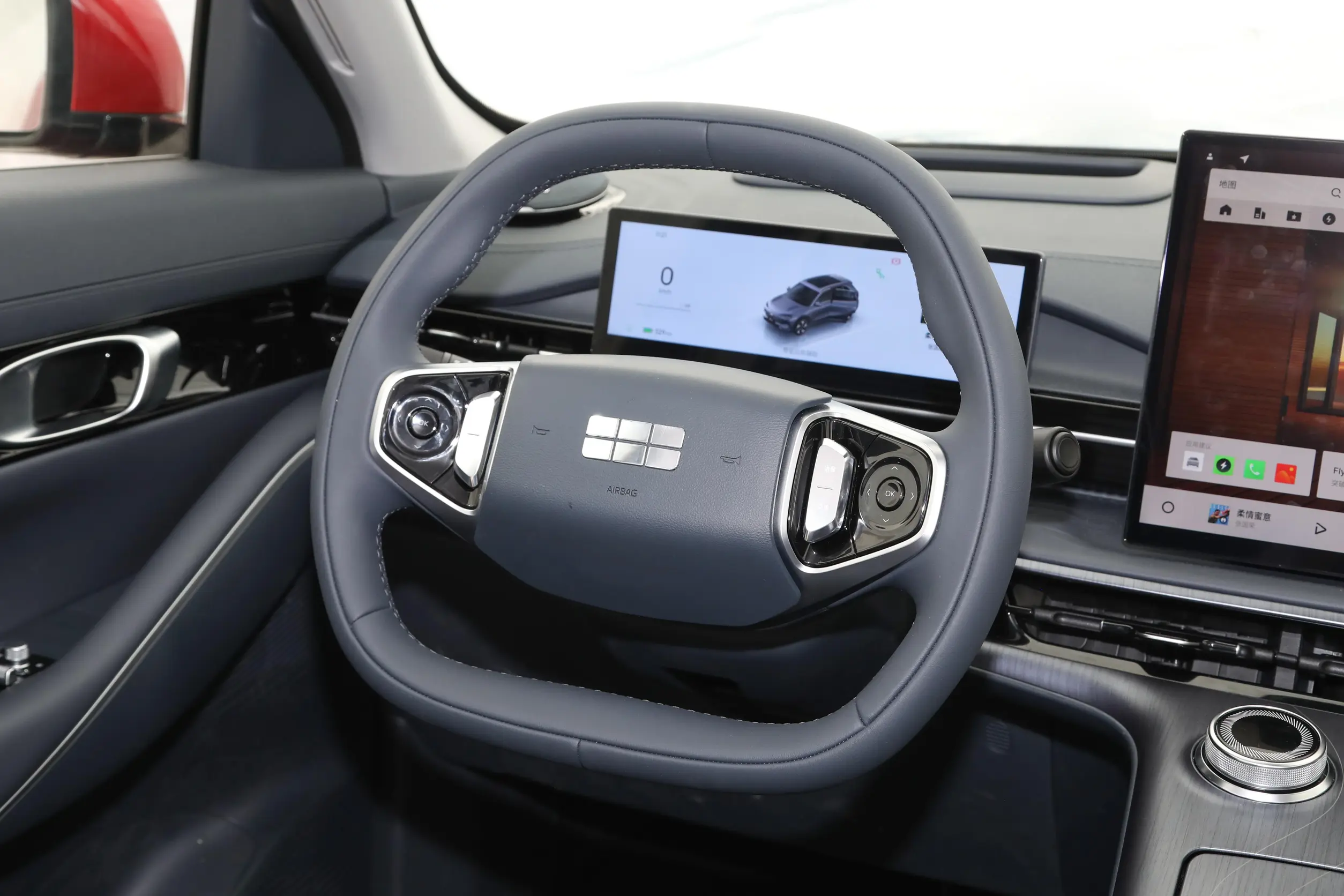 geely galaxy e5 2024 интерьер -2