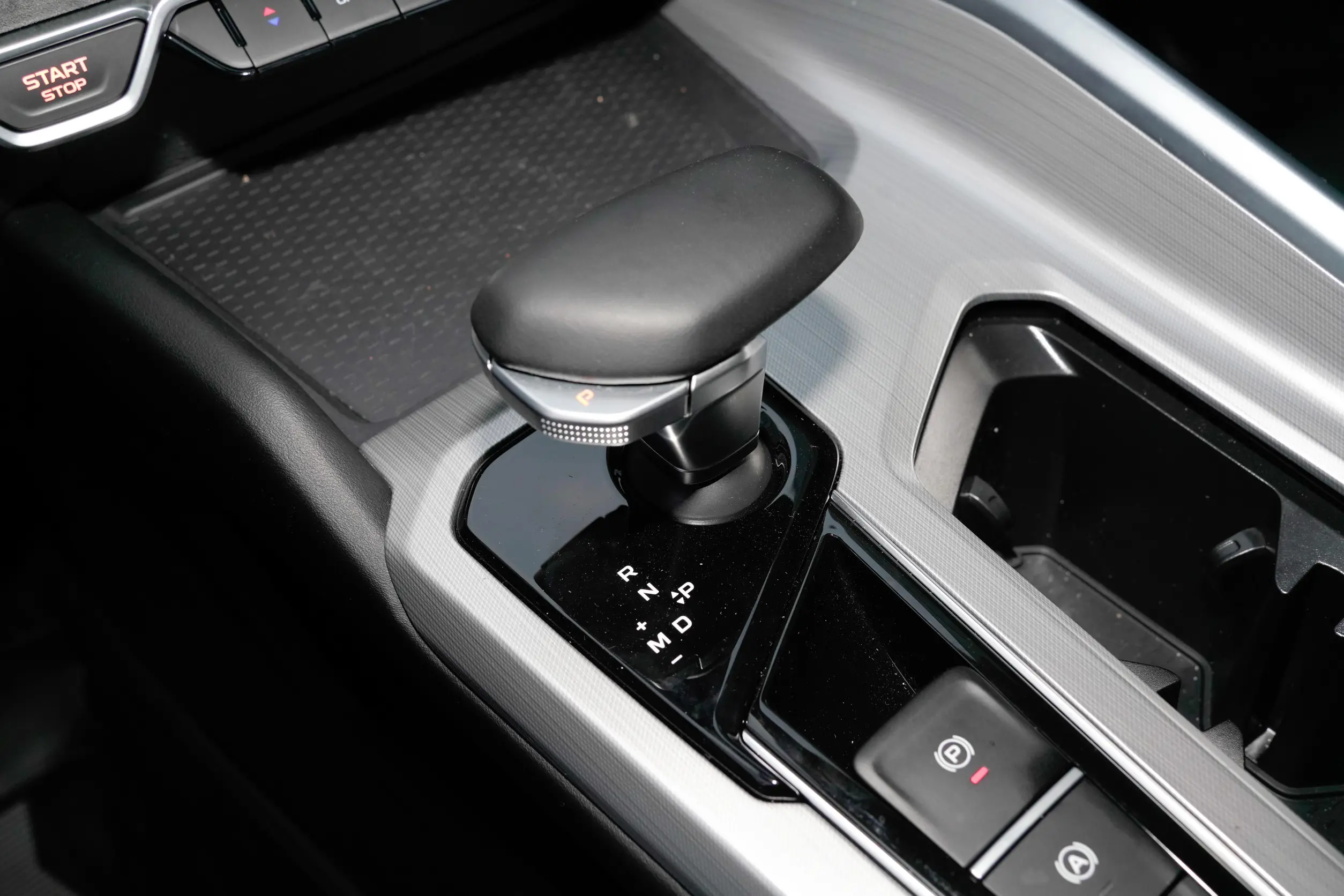 geely protace picture (1)