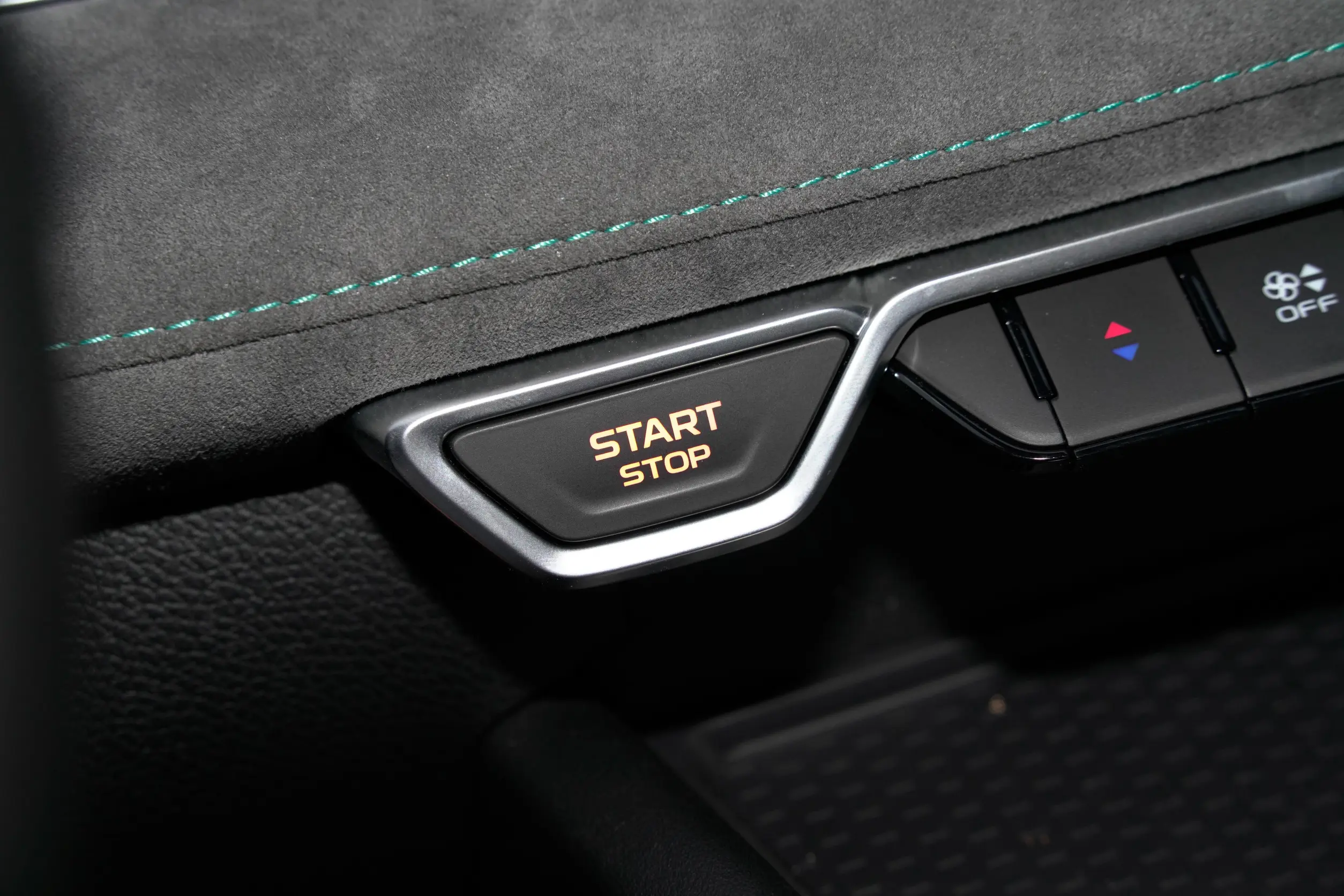geely protace picture (9)