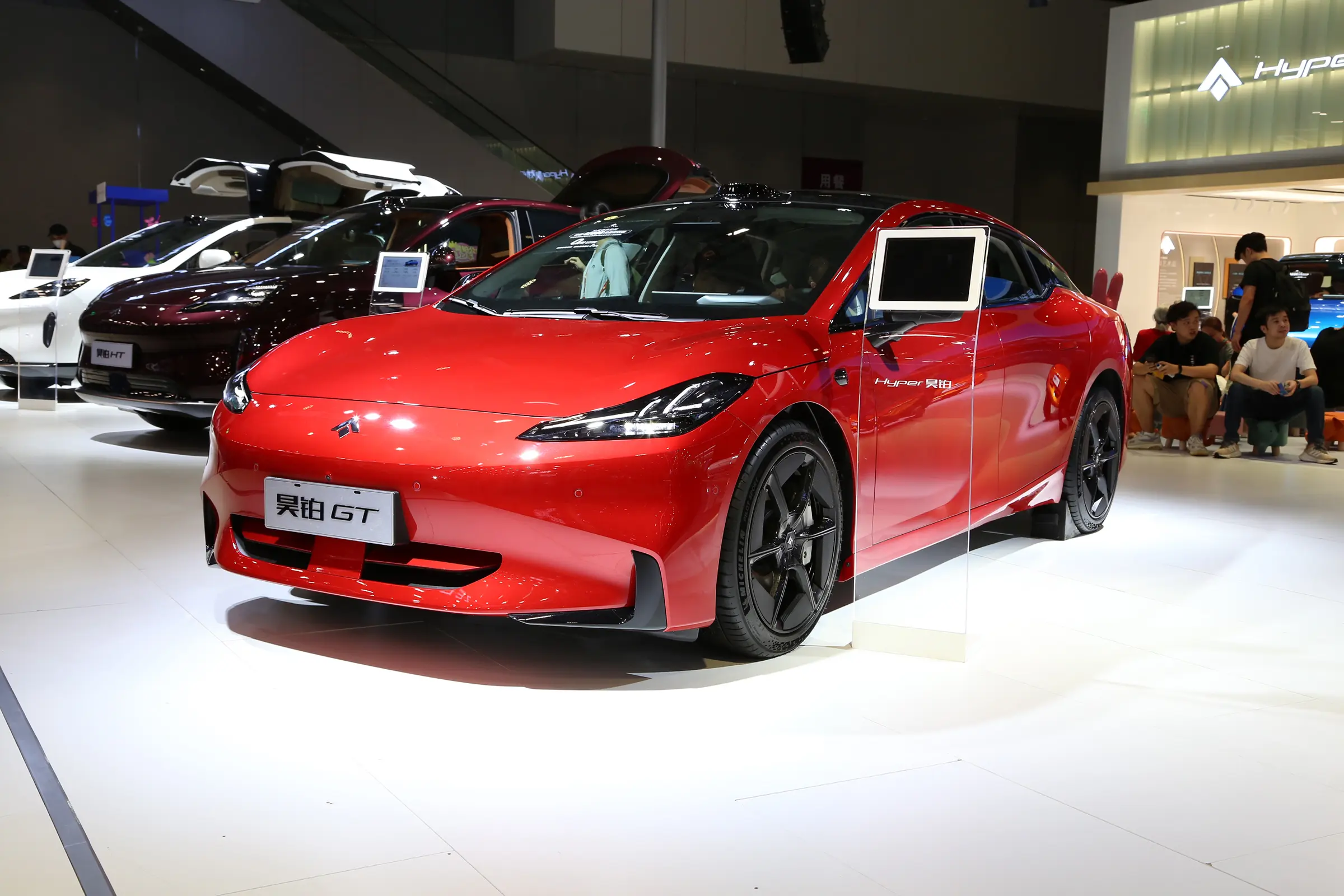 picture hyper gt (5)