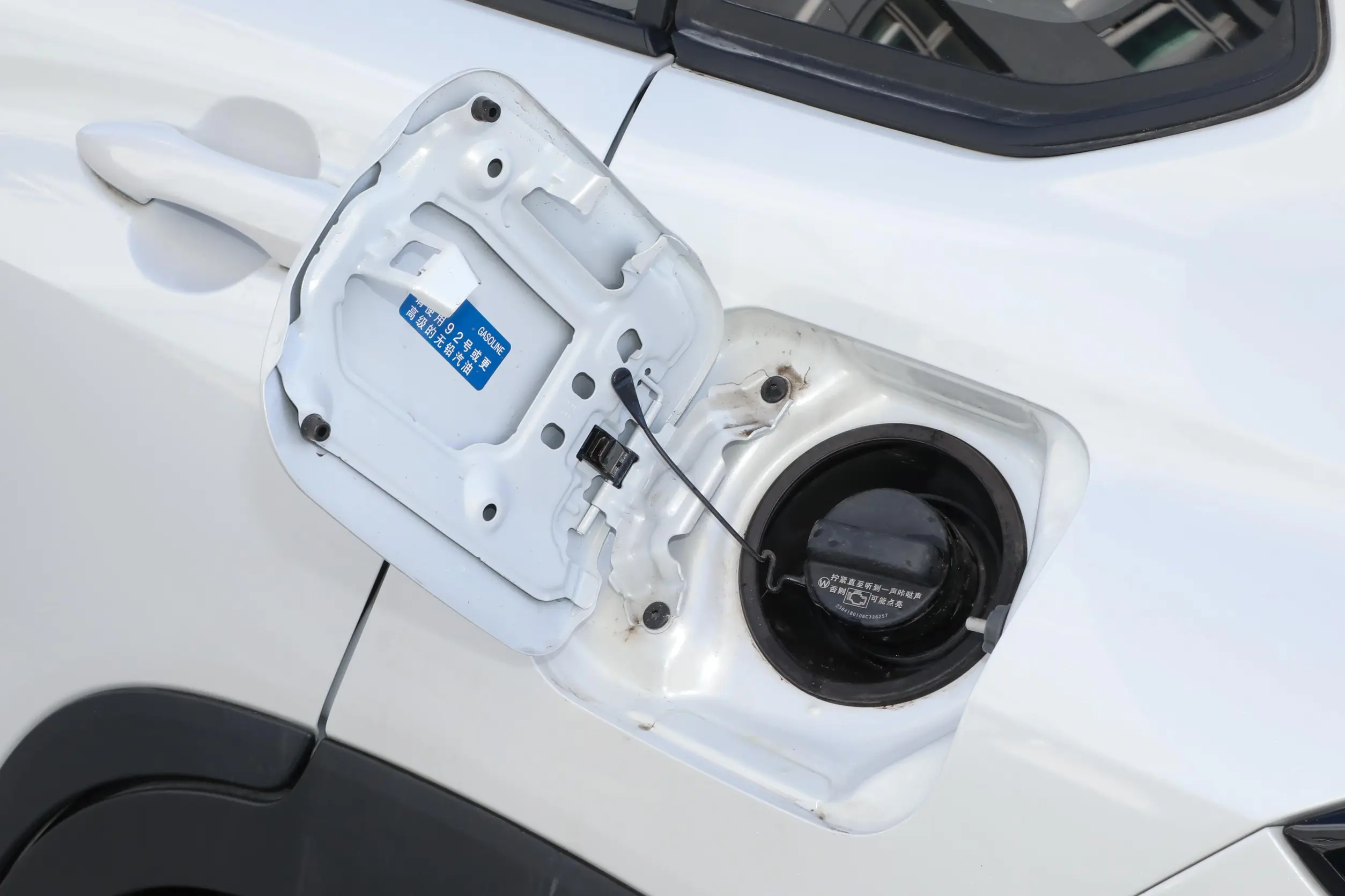 toyota frontlander picture (2)