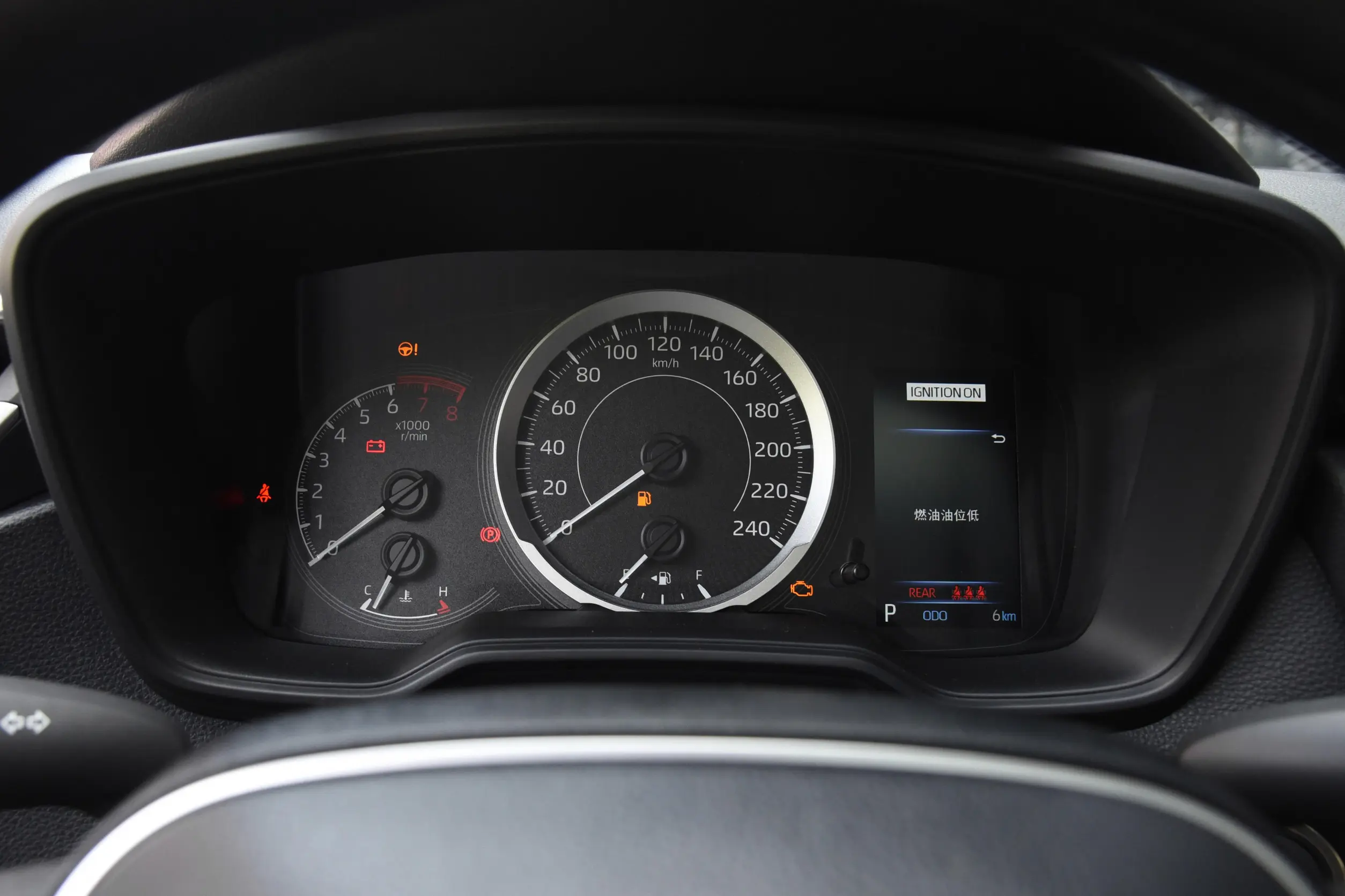 toyota levin picture (4)