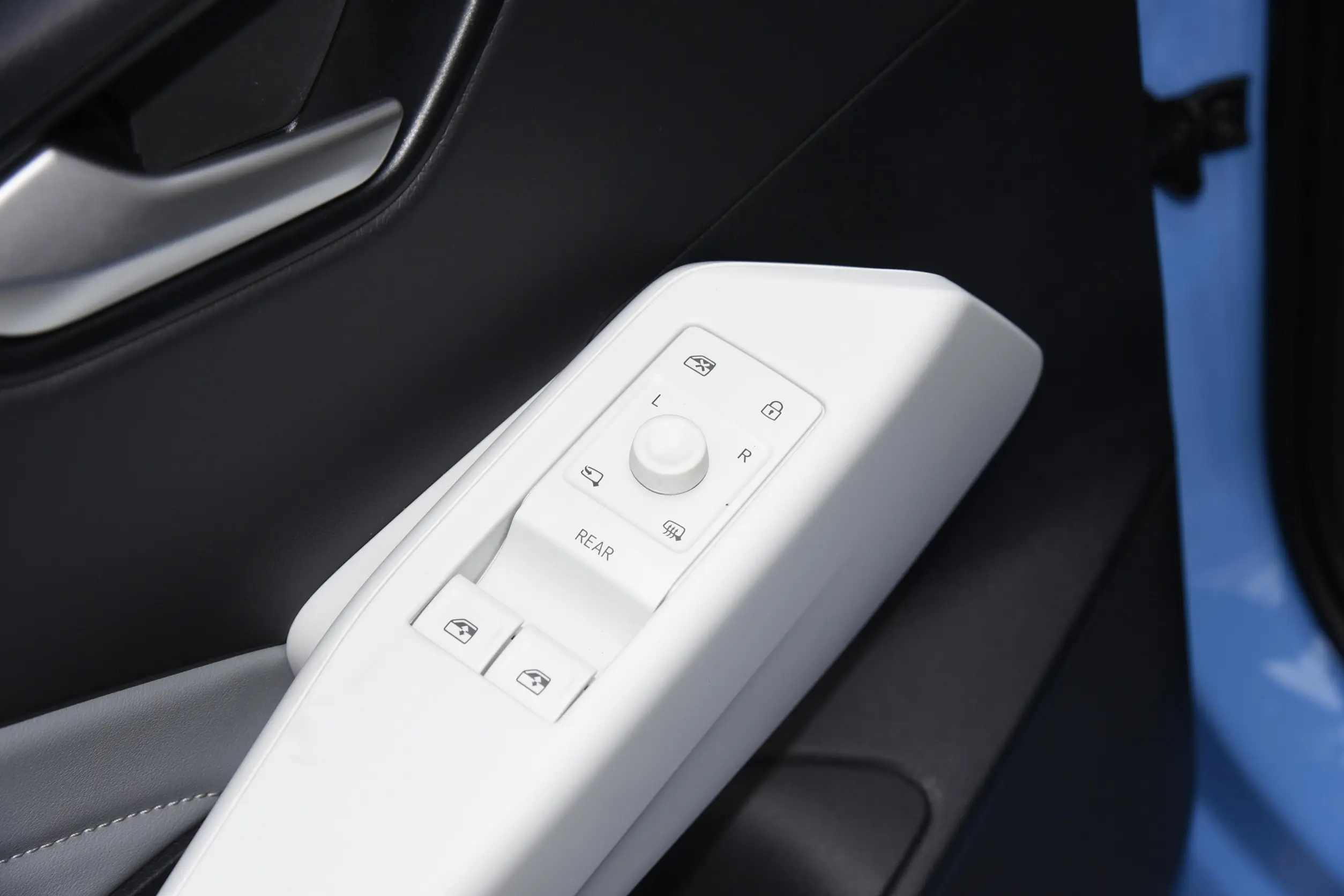 volkswagen id.3 изображение (10)
